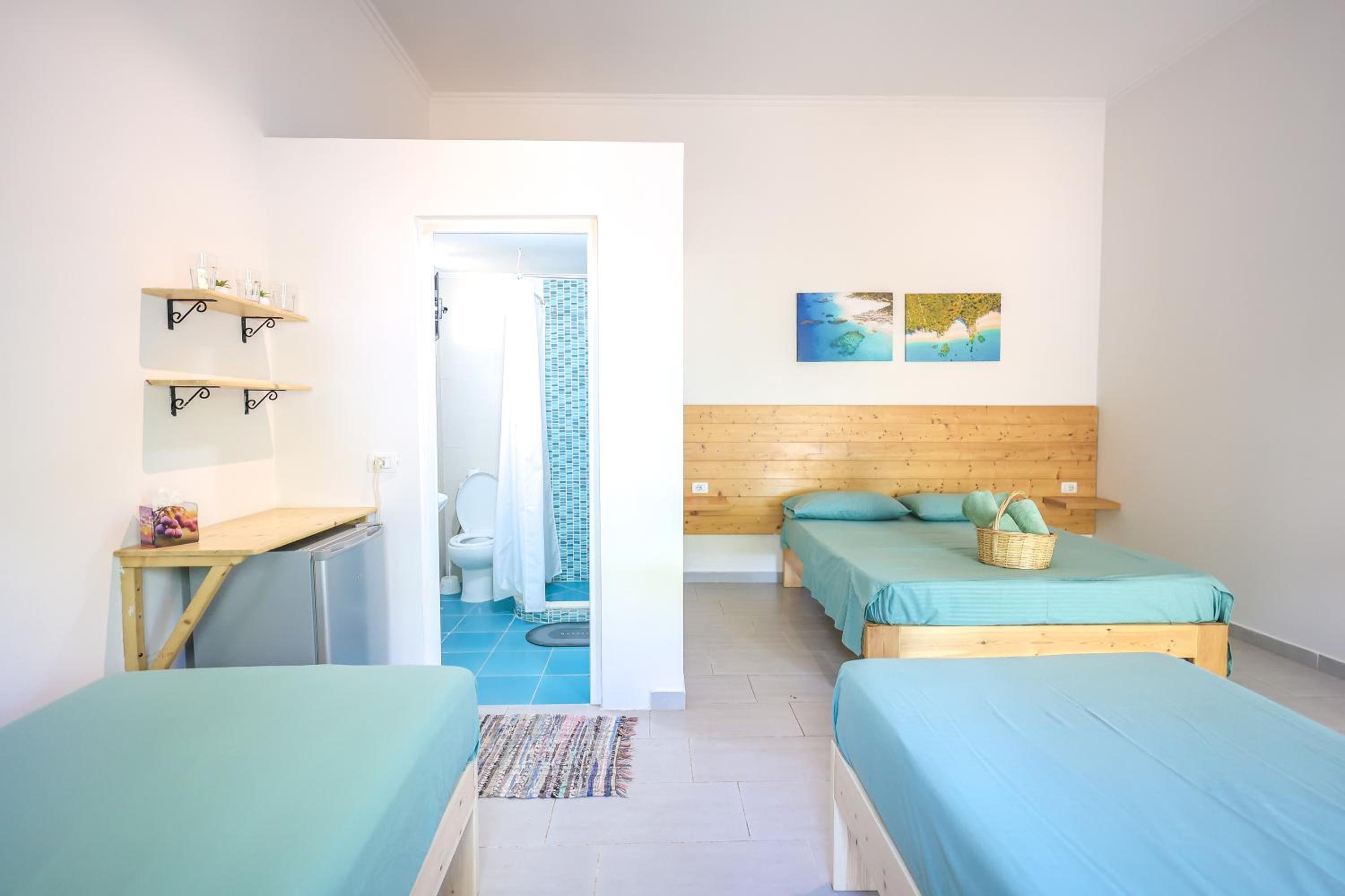 Quadruple Room With Sea View photo 1