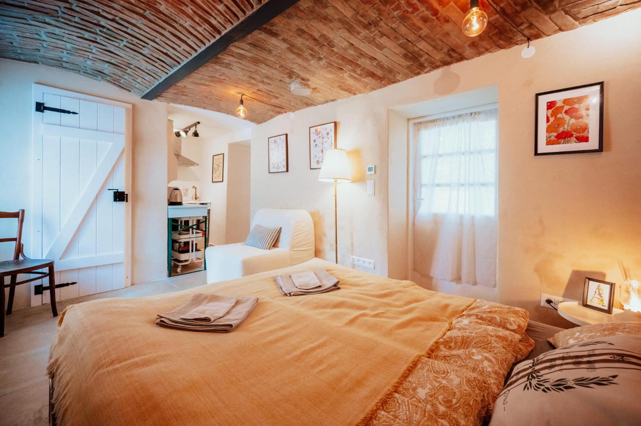 Two-Bedroom House photo 2