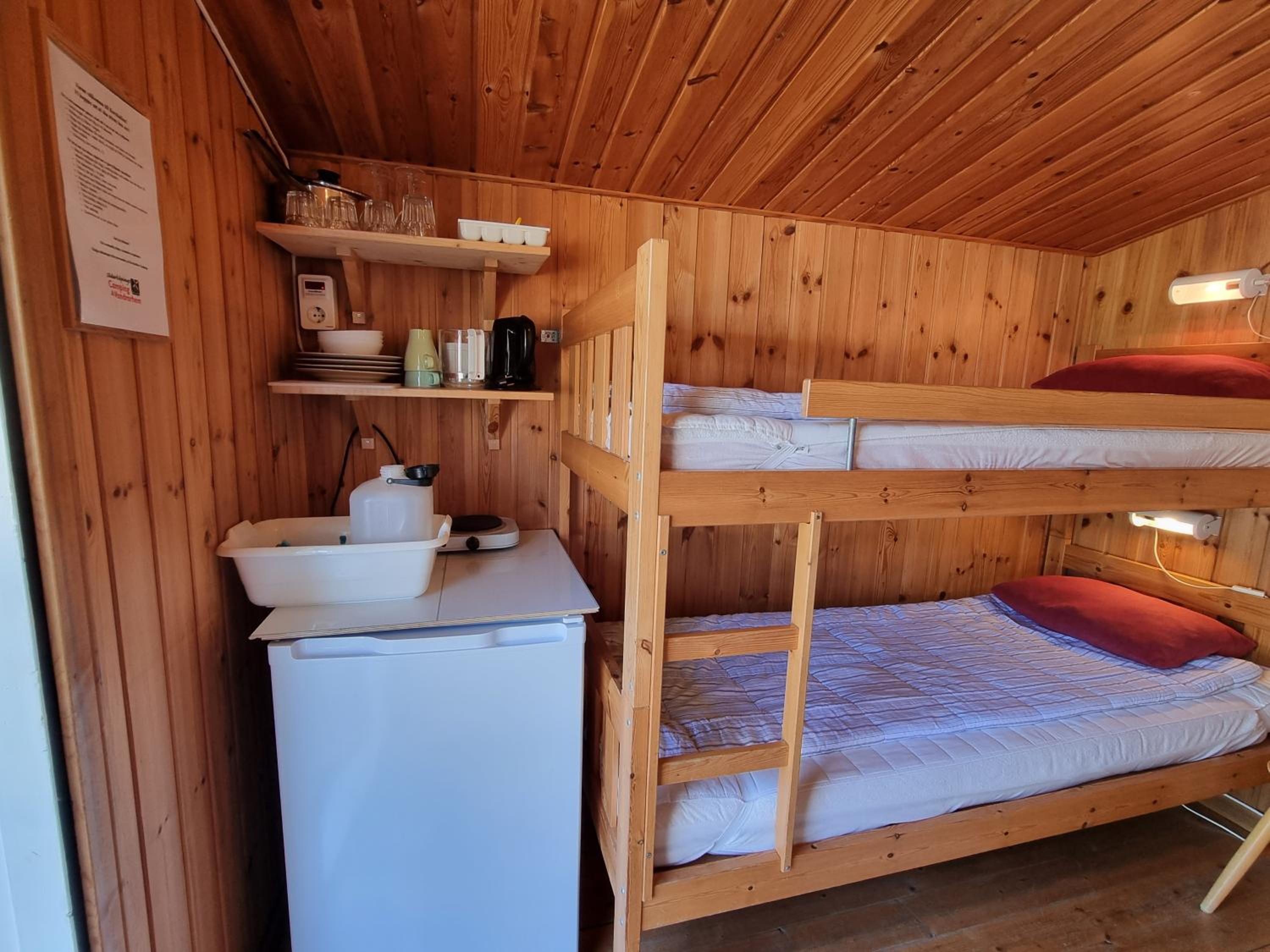 Economy Cottage (4 Adults) photo 1