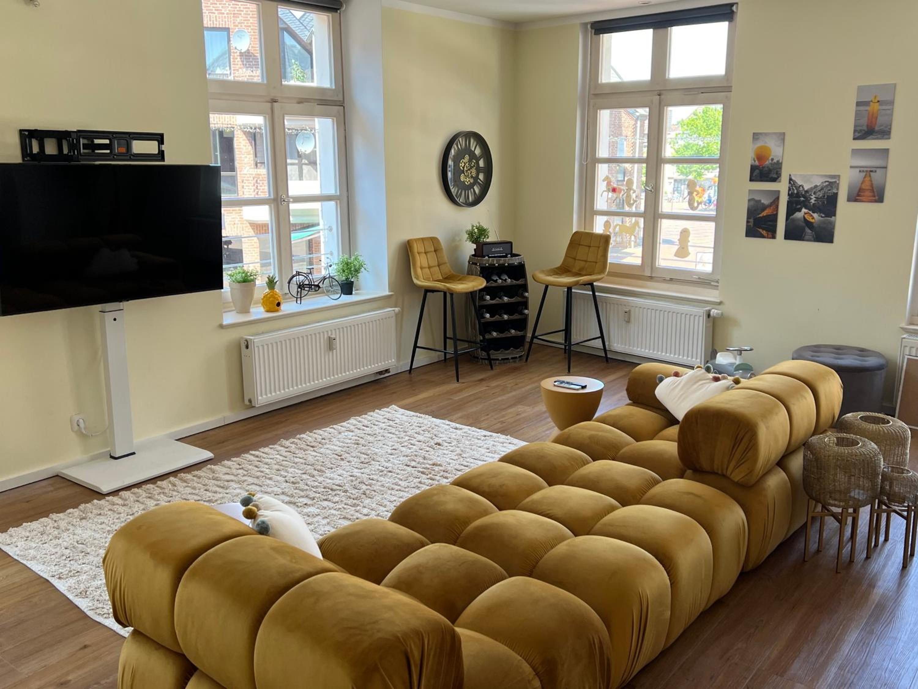Two-Bedroom Apartment with Balcony photo 1