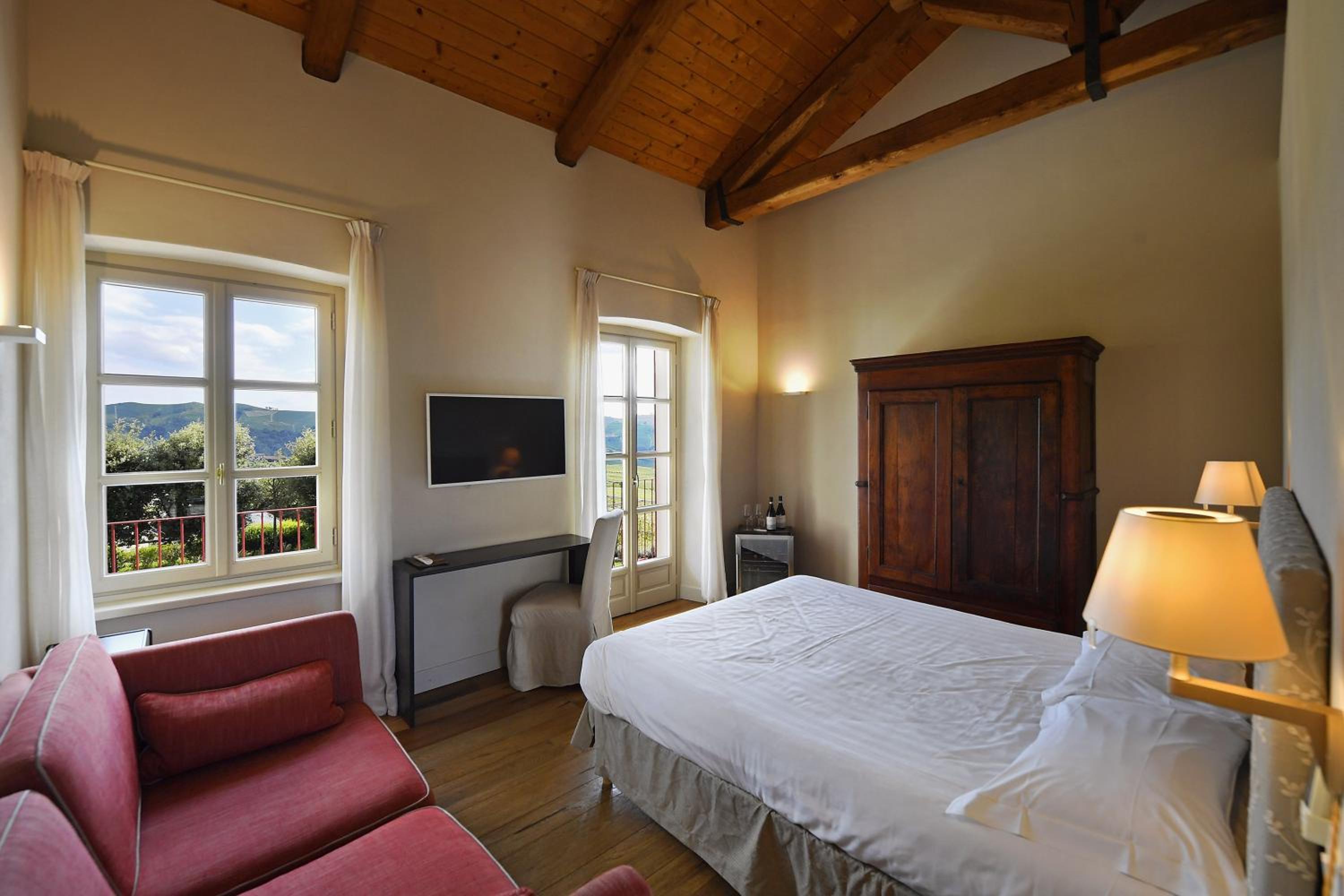 Junior Suite with Terrace