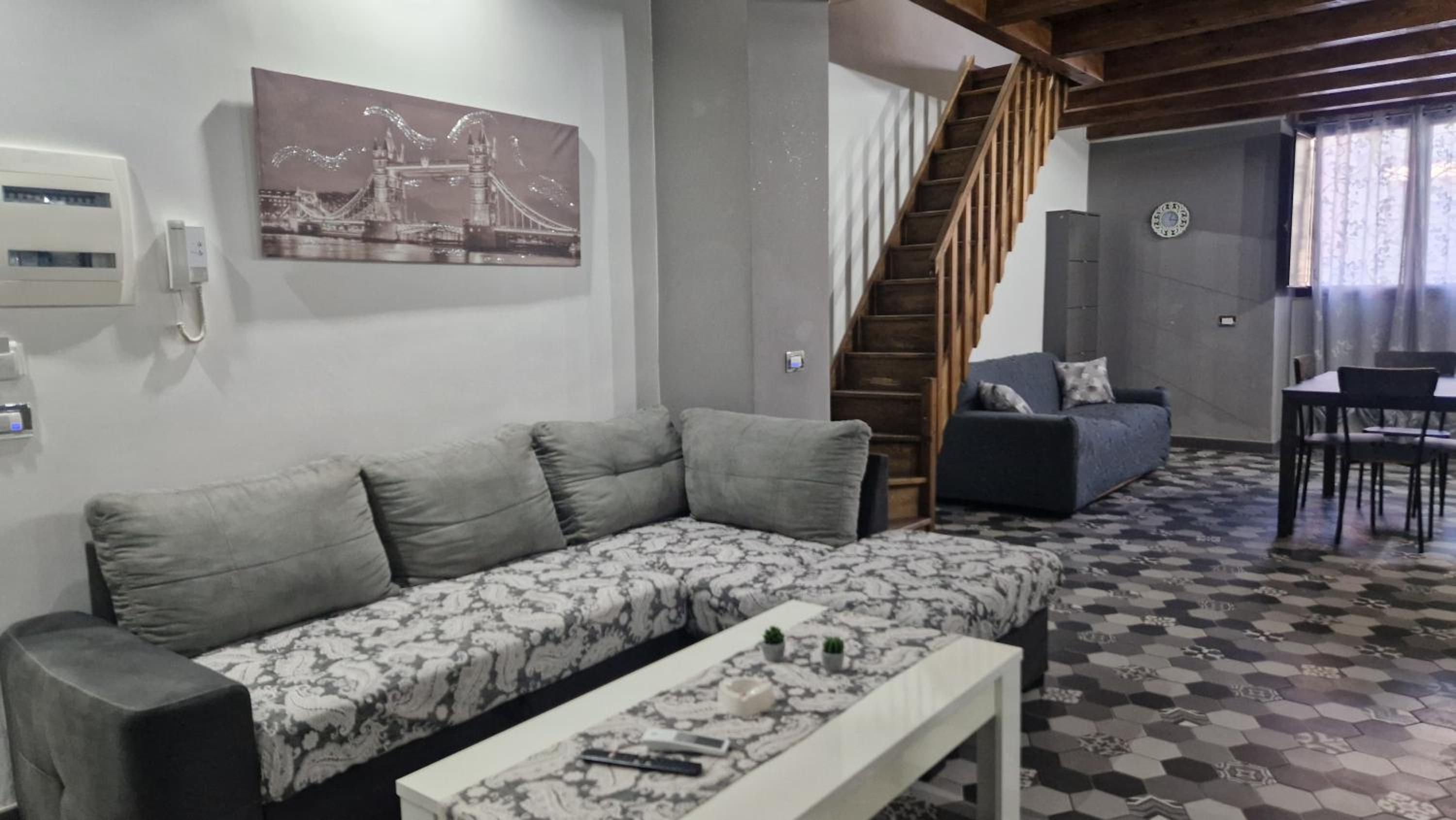 Suite Apartment