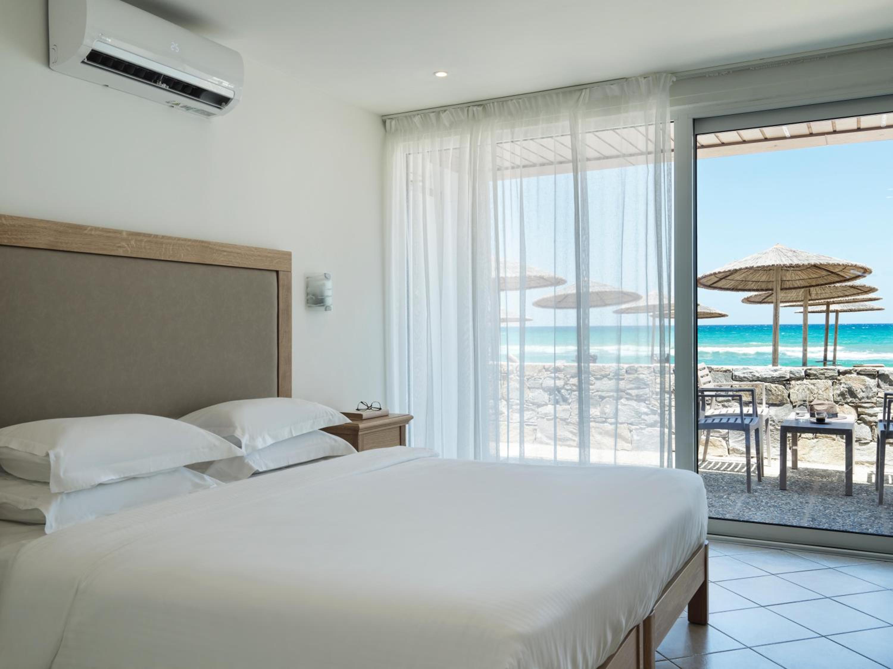 Premium Junior Suite Waterfront View