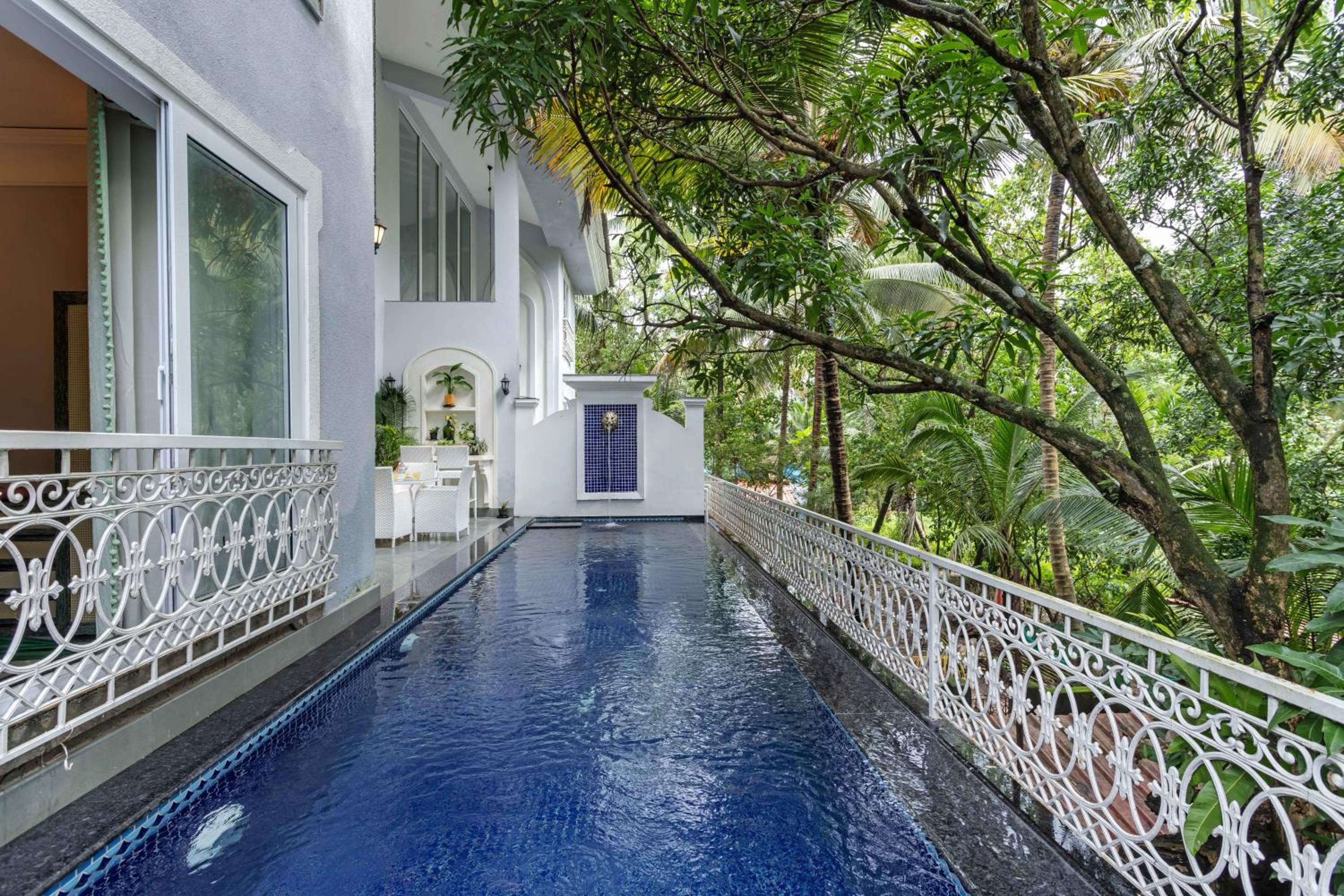 Three-Bedroom Villa photo 3