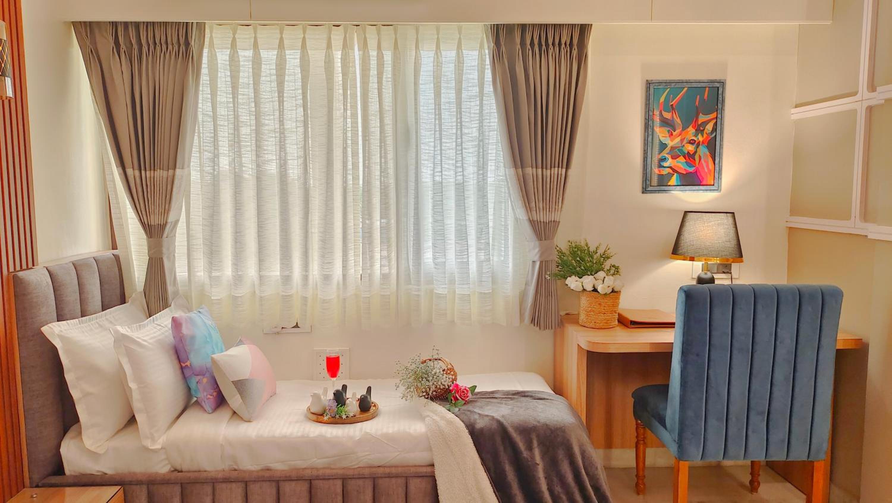 Premier Triple Room with Daybed: Enjoy 10% off on - F&B, Spa, car Hire, Complimentary Welcome Drink & Hi-Tea, Candlelight Dinner & Room Decoration Available  - Photo 5