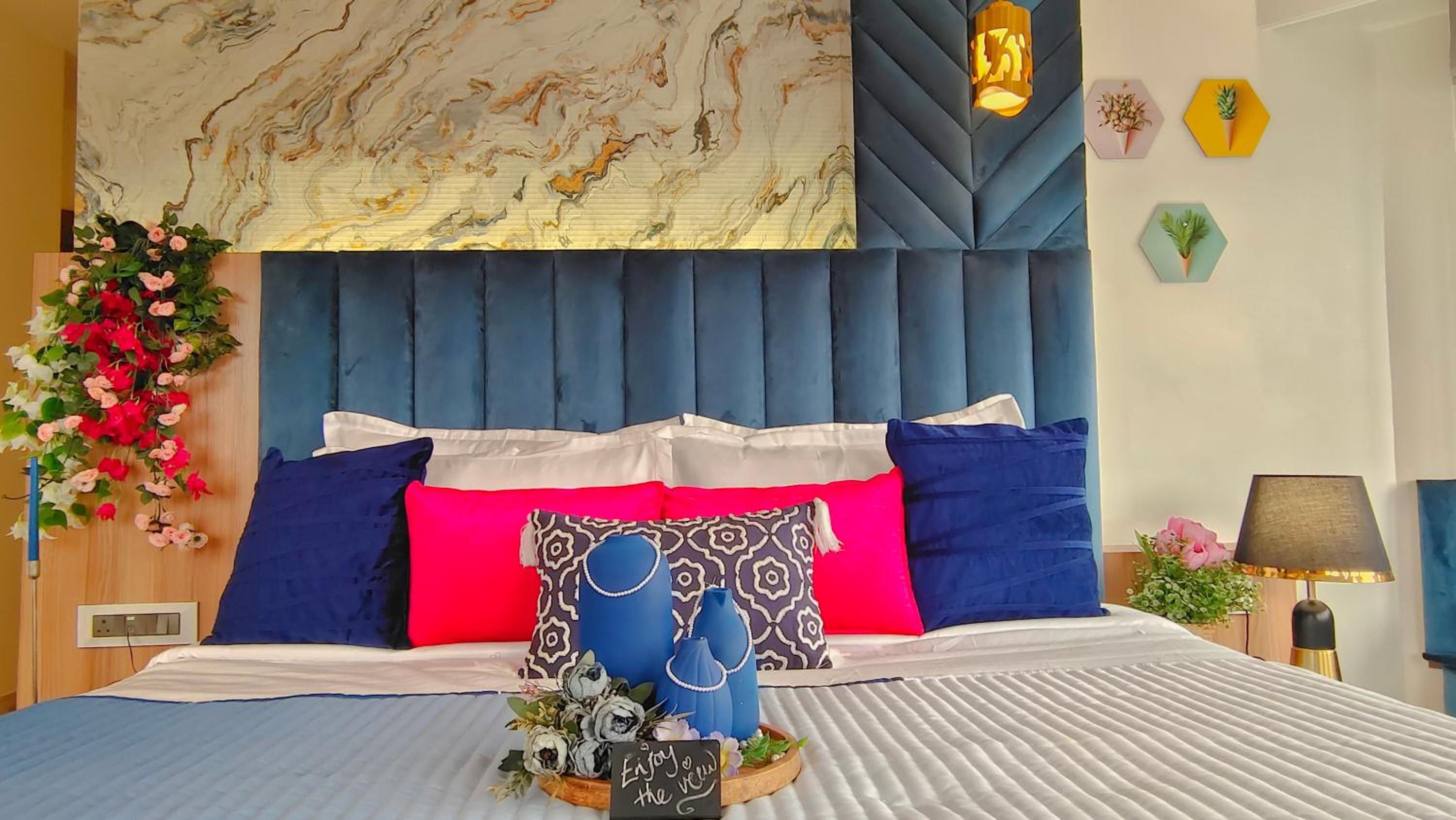 Panoramic View Room with Day Bed: Enjoy 10% off on - F&B, Spa, car Hire, Complimentary Welcome Drink & Hi-Tea, Candlelight Dinner & Room Decoration Available  - Photo 10