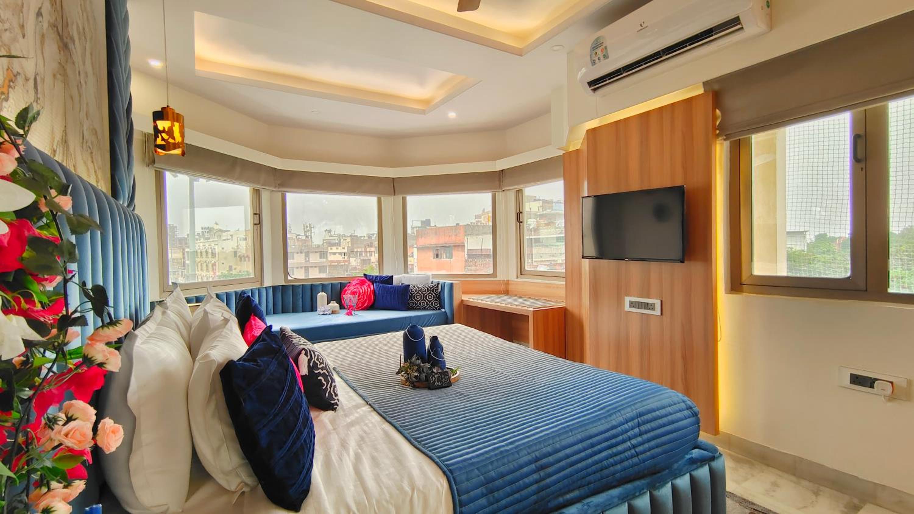 Panoramic View Room with Day Bed: Enjoy 10% off on - F&B, Spa, car Hire, Complimentary Welcome Drink & Hi-Tea, Candlelight Dinner & Room Decoration Available  - Photo 5