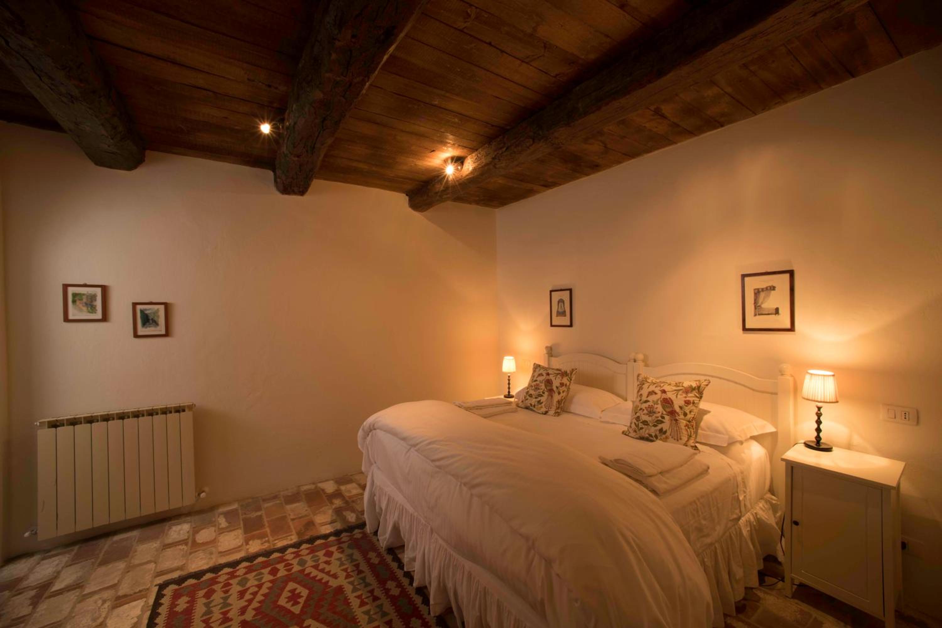 Standard Double or Twin Room - Photo 6