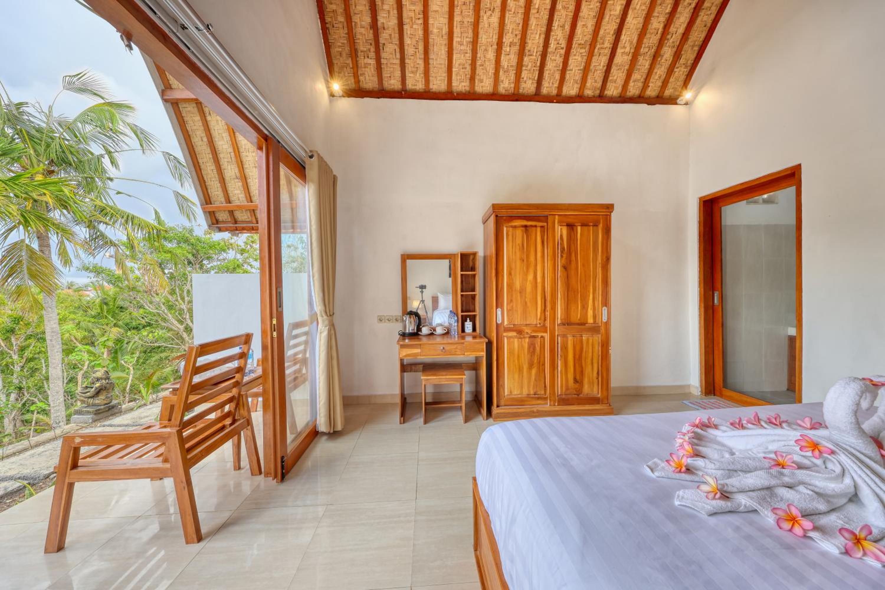 Deluxe Double Room - Photo 17