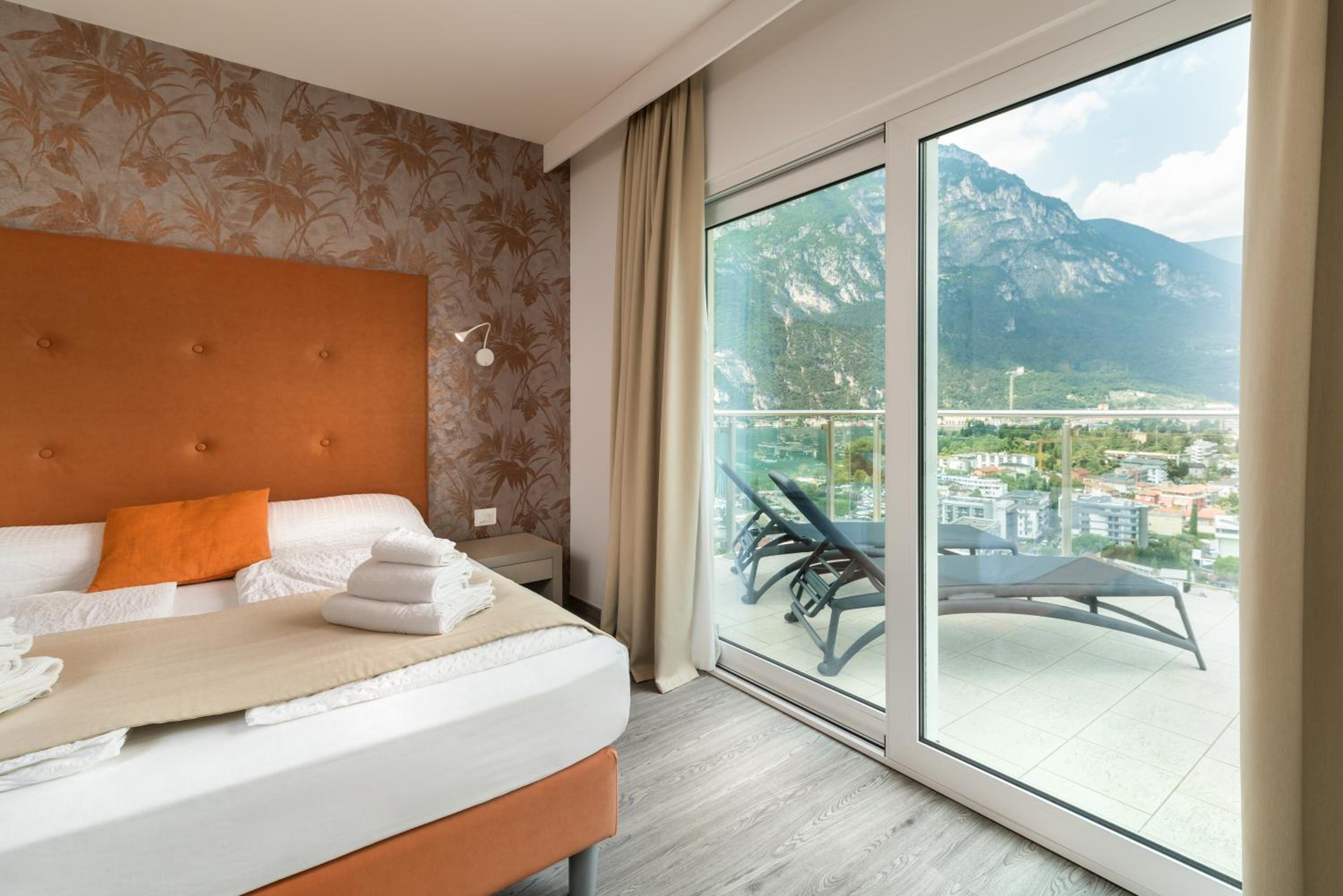 Deluxe King Zimmer mit Seeblick