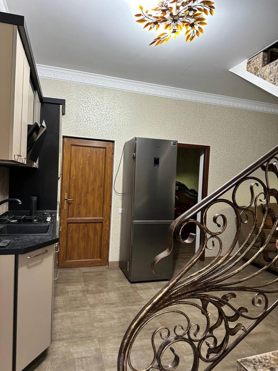 One-Bedroom Apartment photo 3
