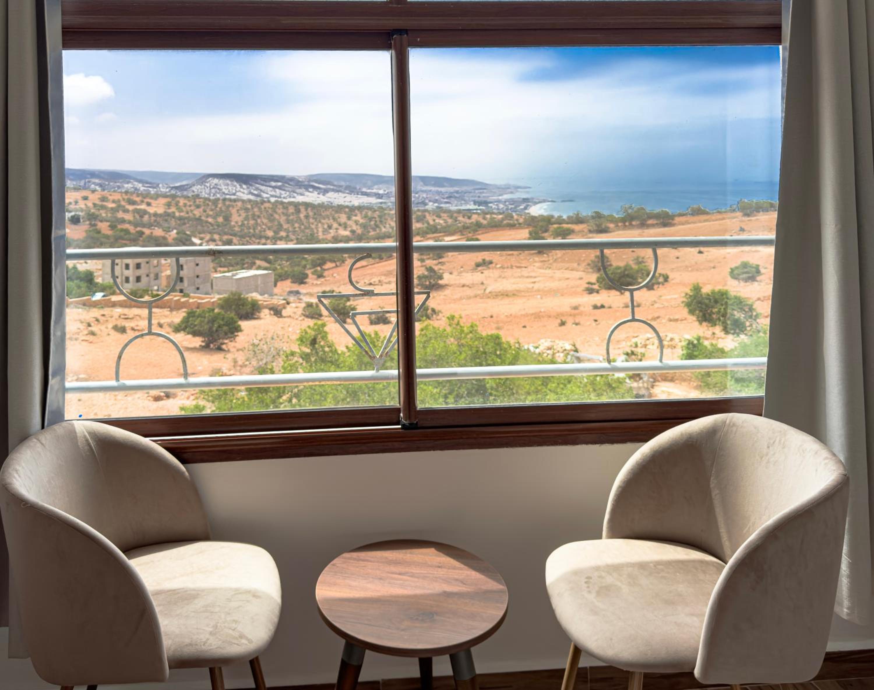 Double Room With Sea View - Photo 4