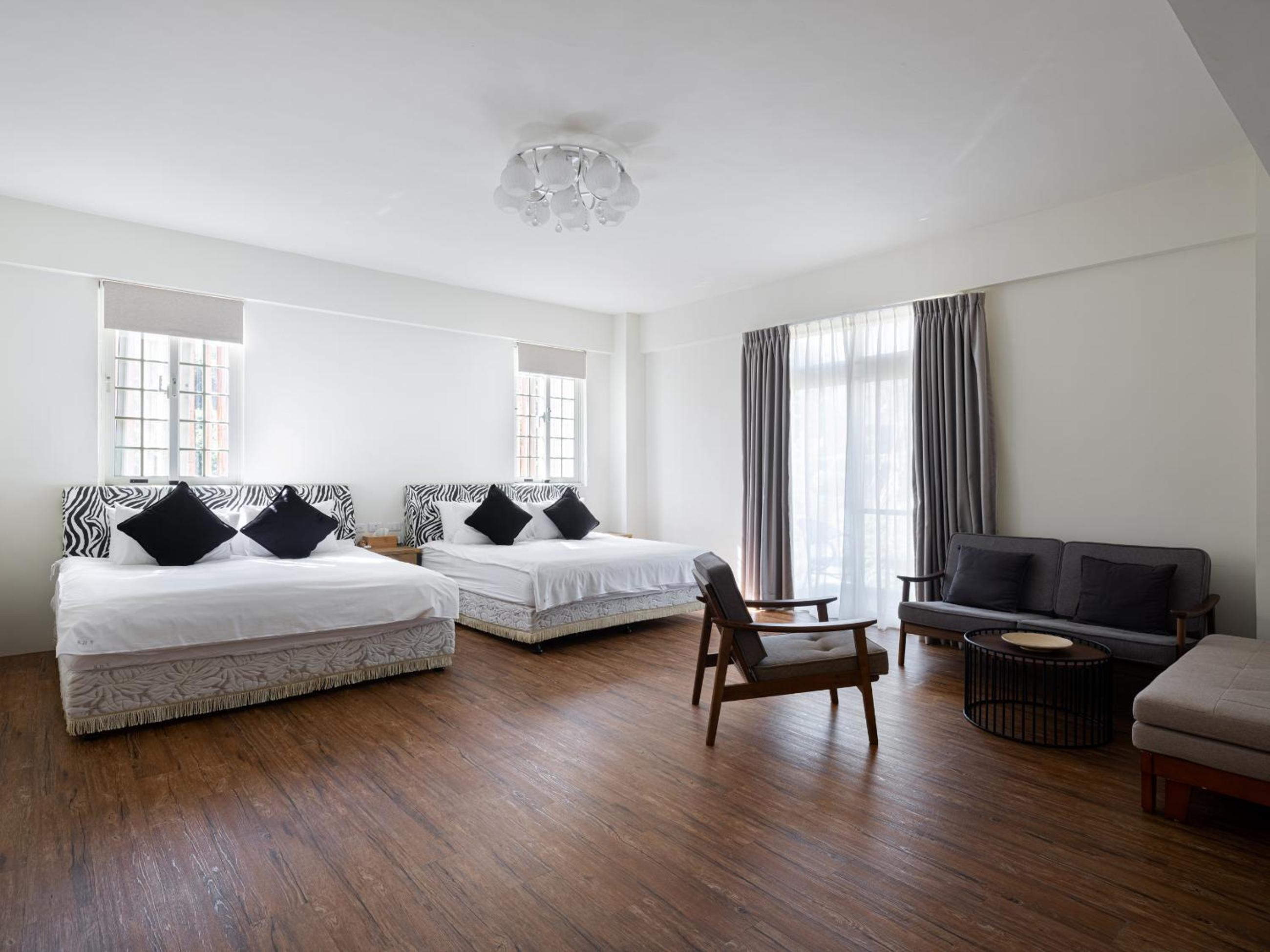 Quadruple Room with Garden View photo 1
