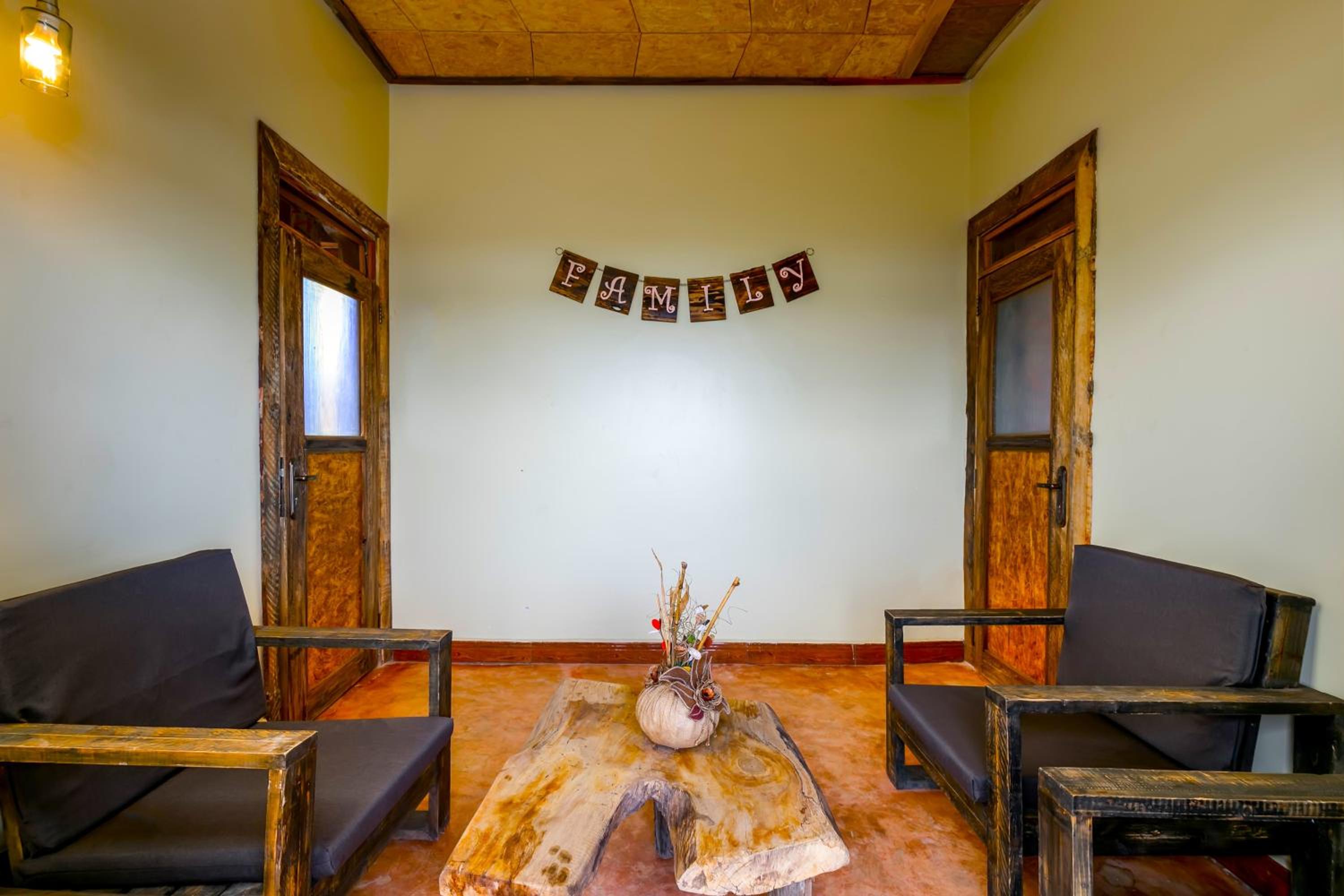 Family Room photo 1
