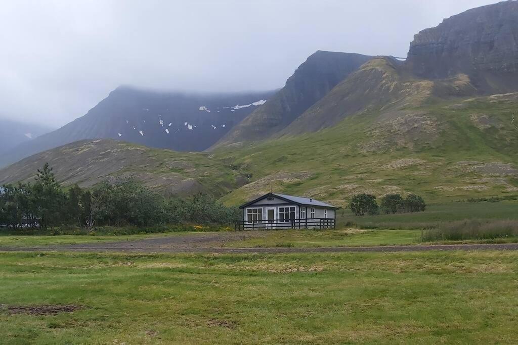 Three-Bedroom Vacation Home  photo 1