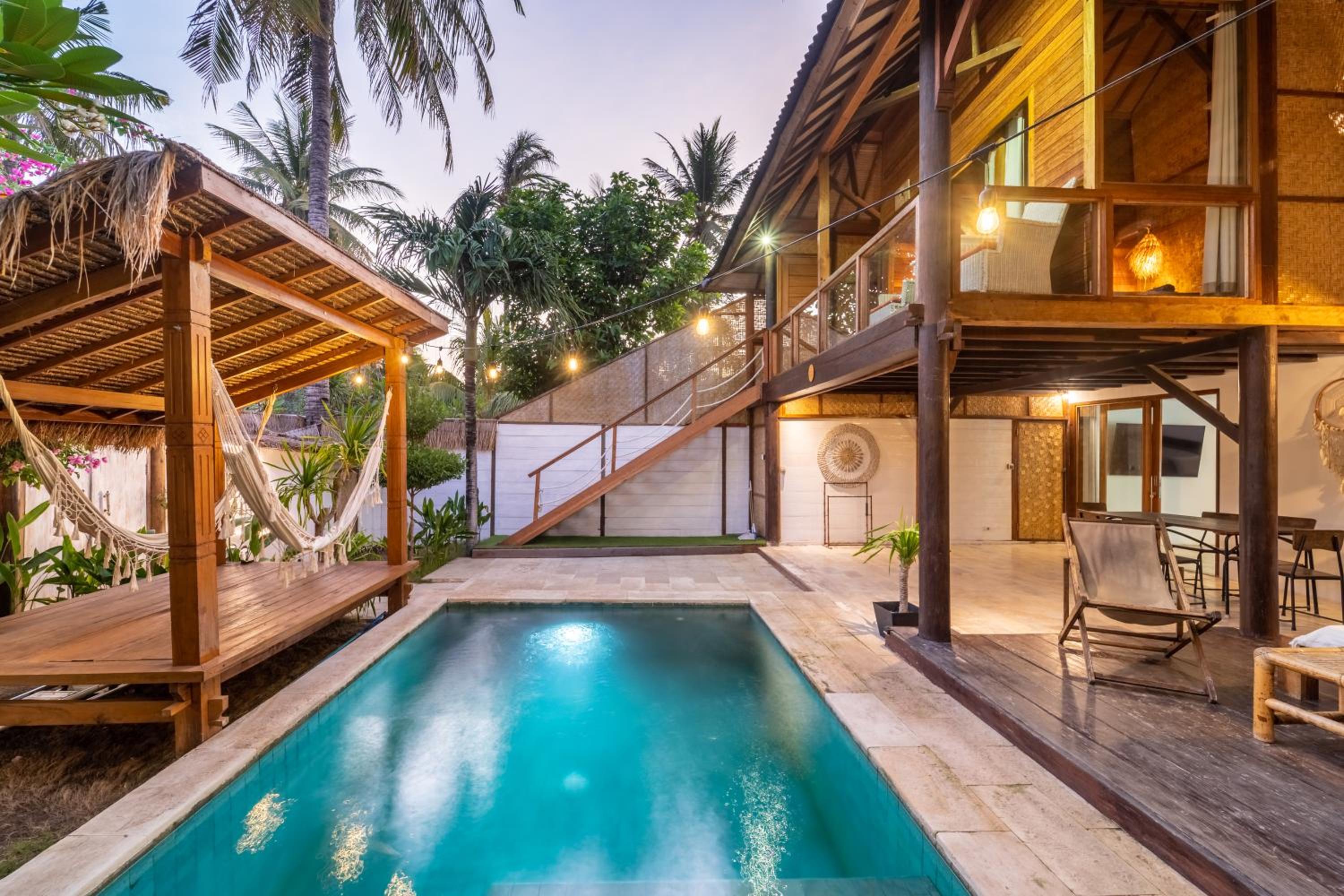 Three-Bedroom Villa photo 2
