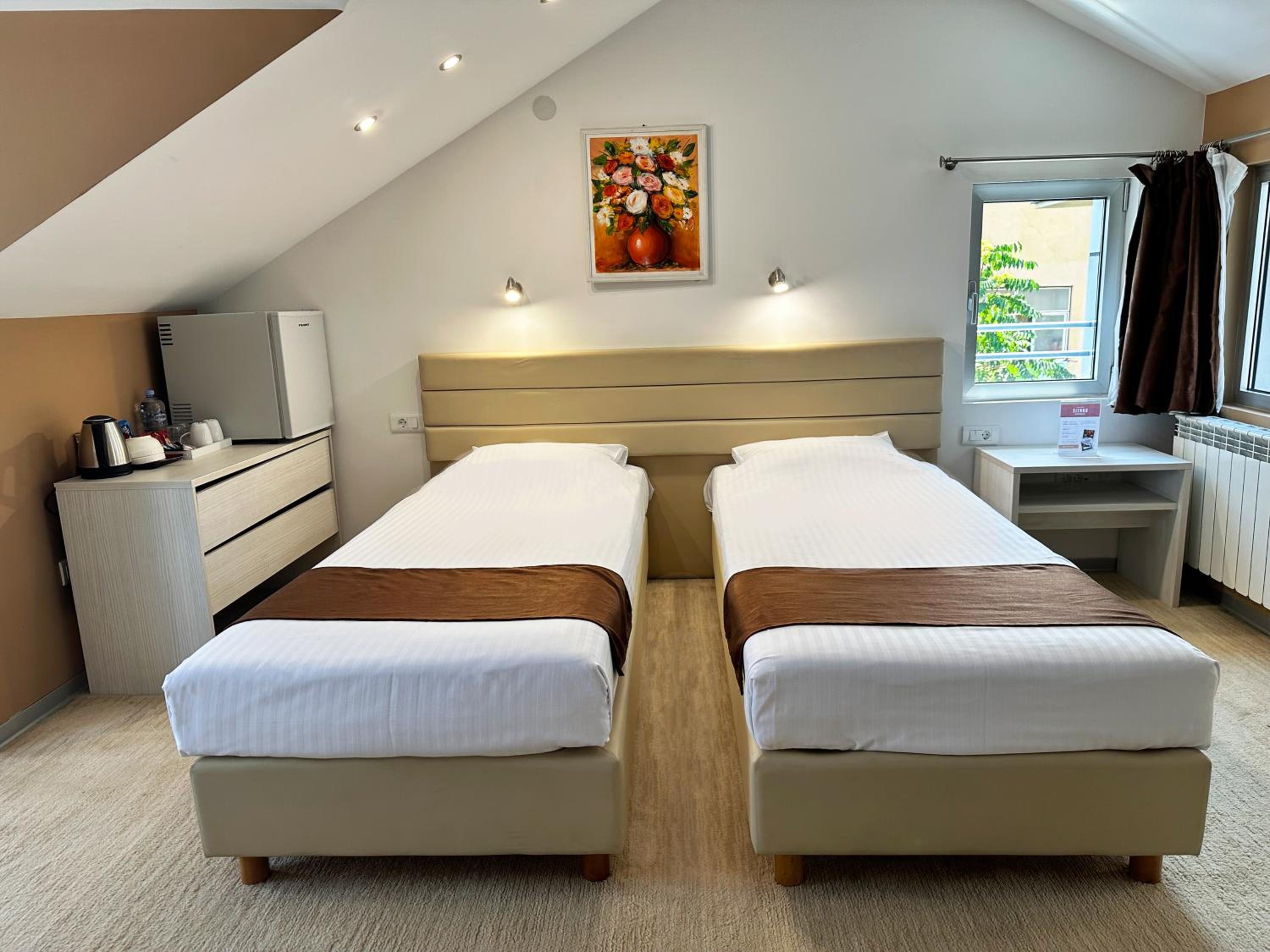 Superior Suite - Photo 1