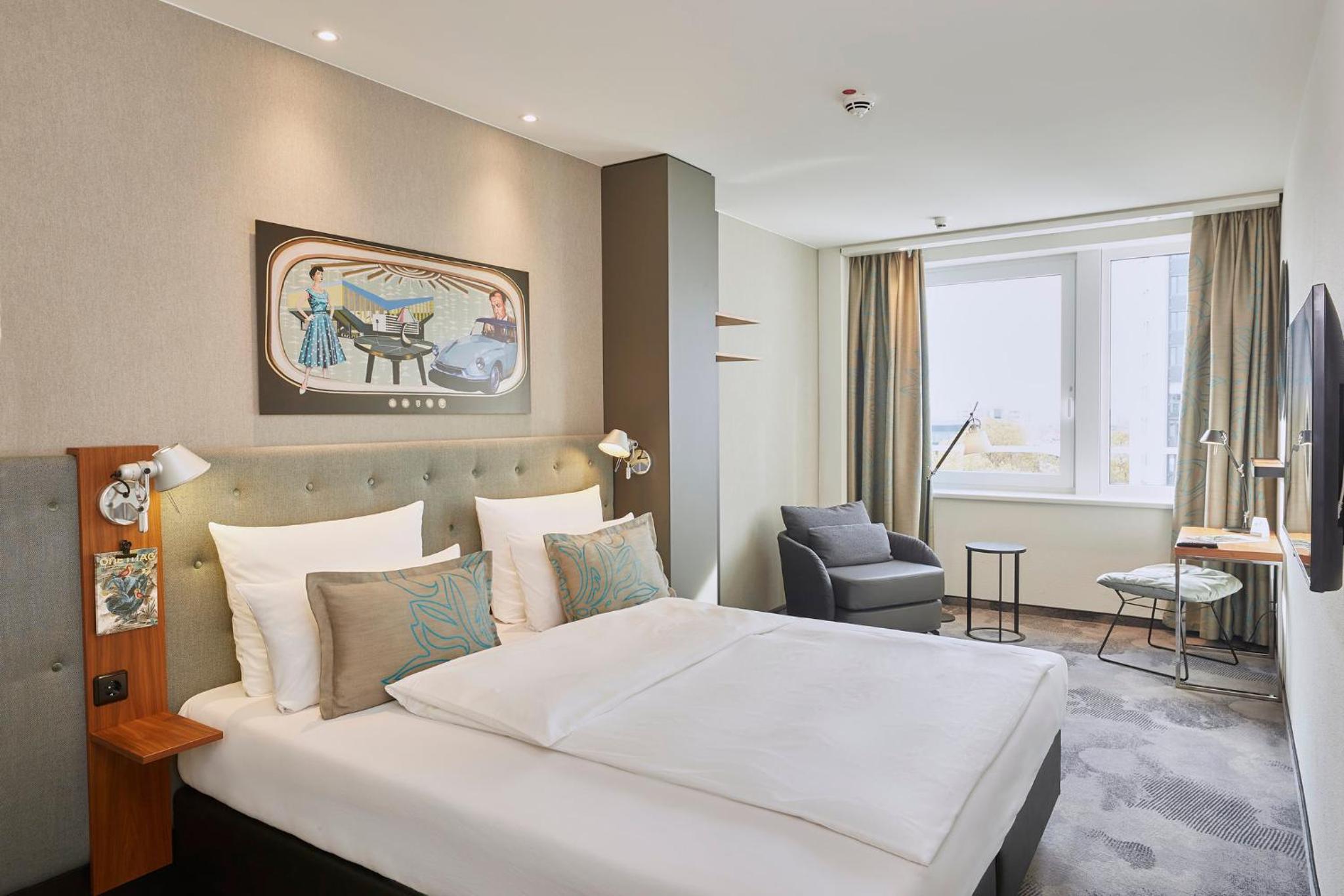 Standard King Room