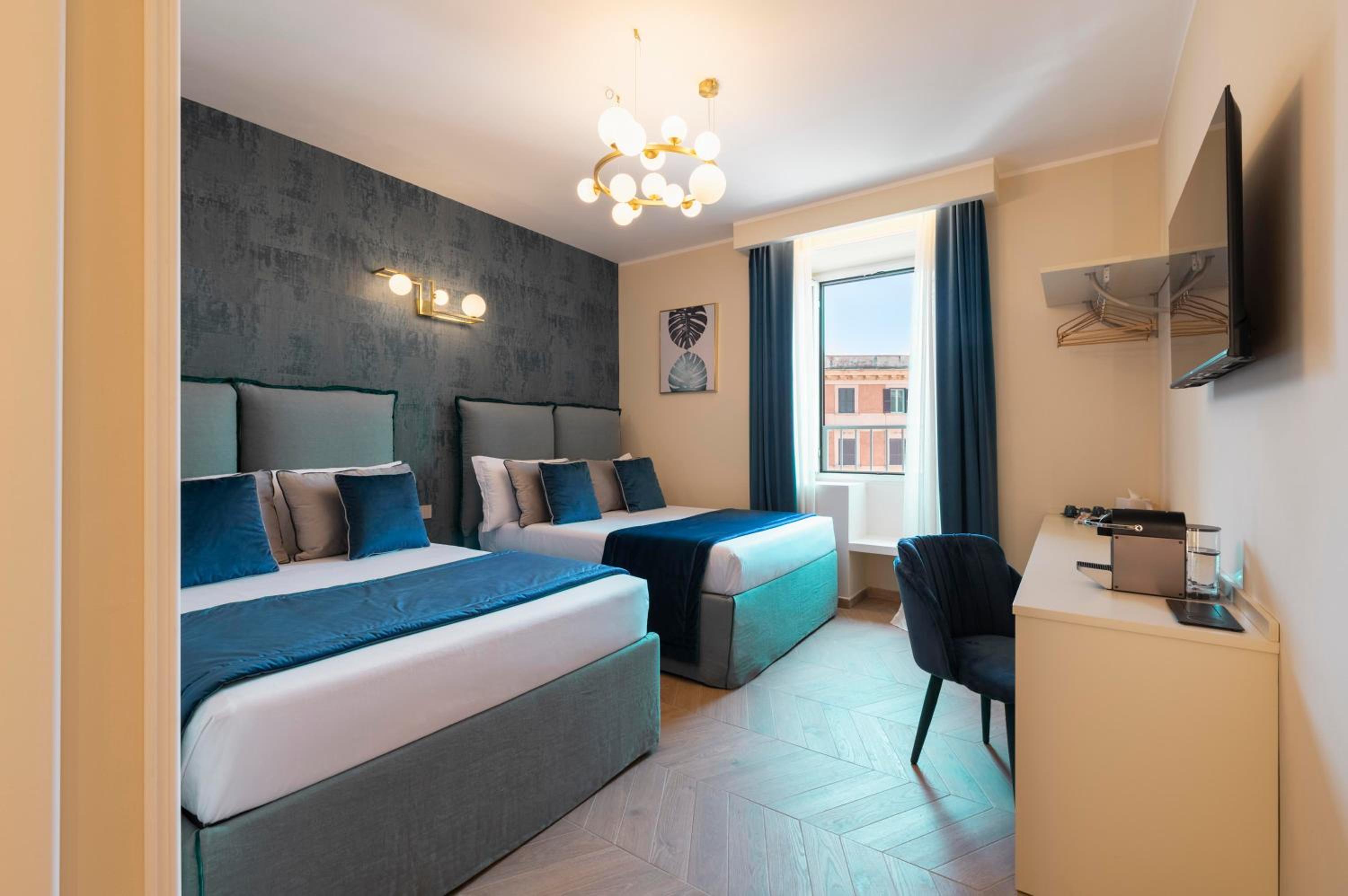 Three-Bedroom Premium Apartment With Balcony