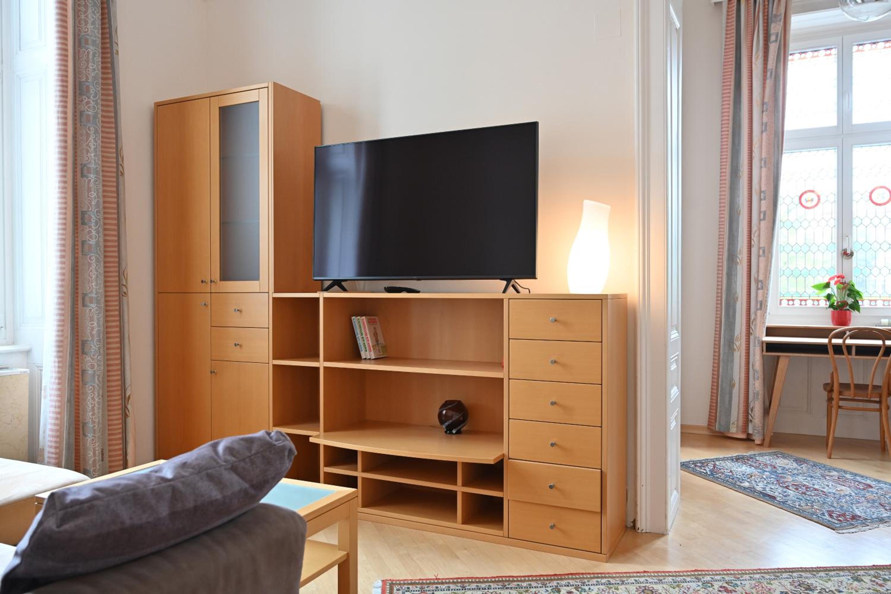 One-Bedroom Apartment with Terrace - Photo 1