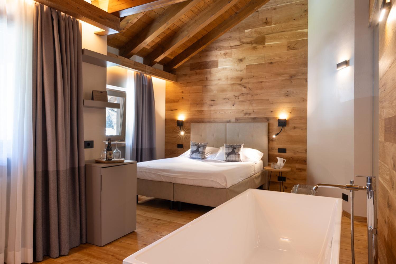 Junior Suite with Balcony
