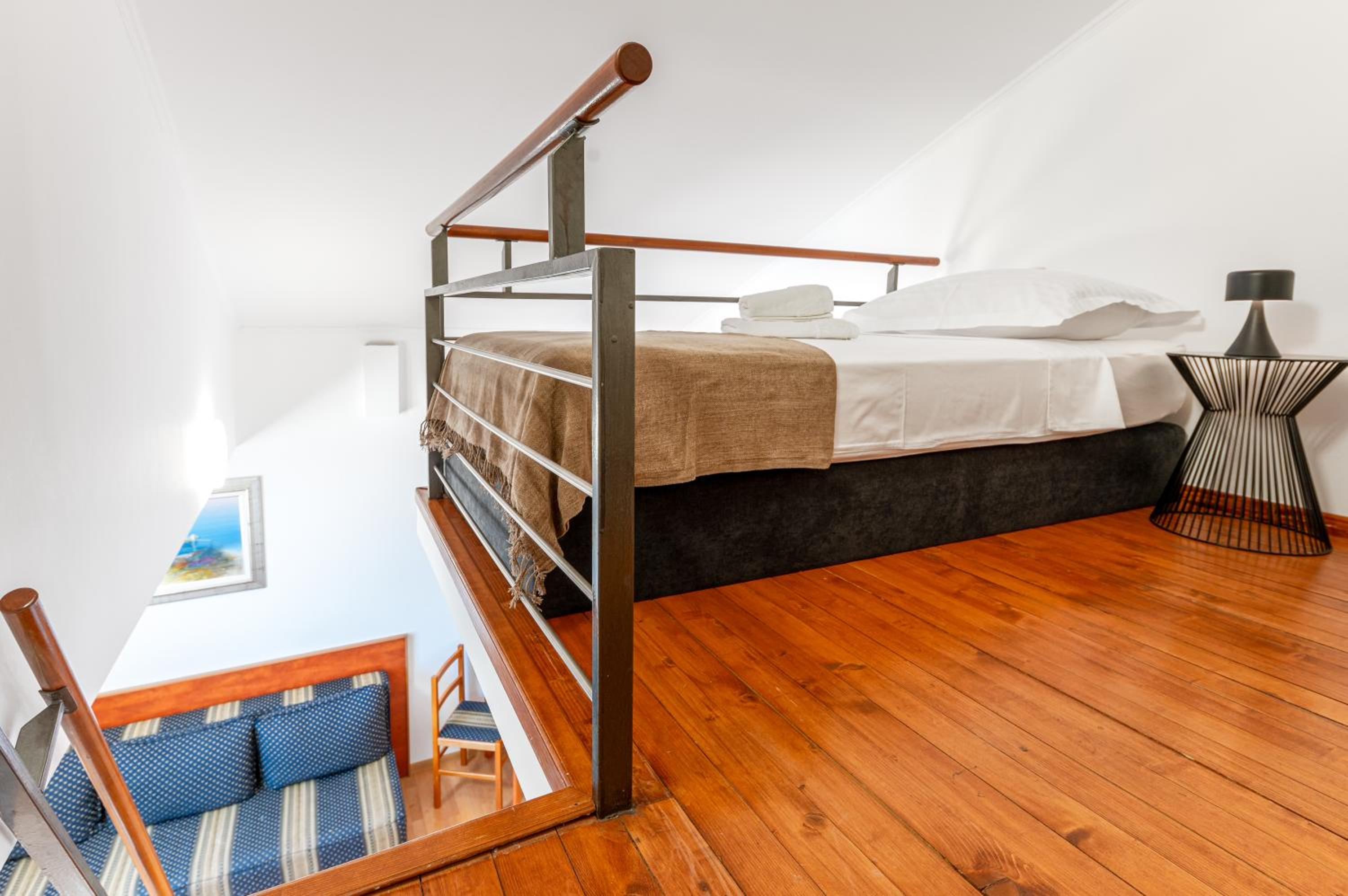 Two-Bedroom Loft Apartment photo 2