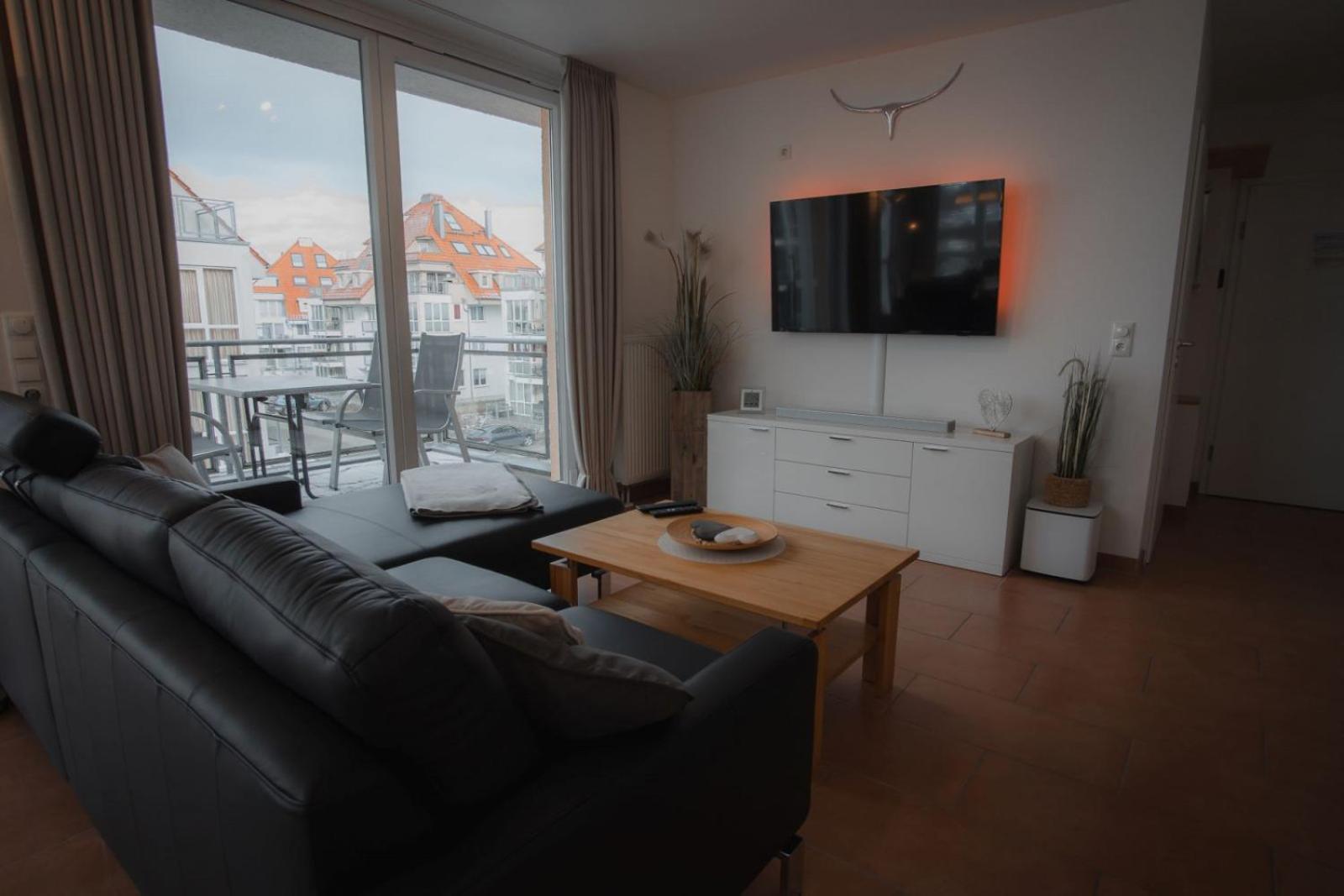 Apartment photo 1