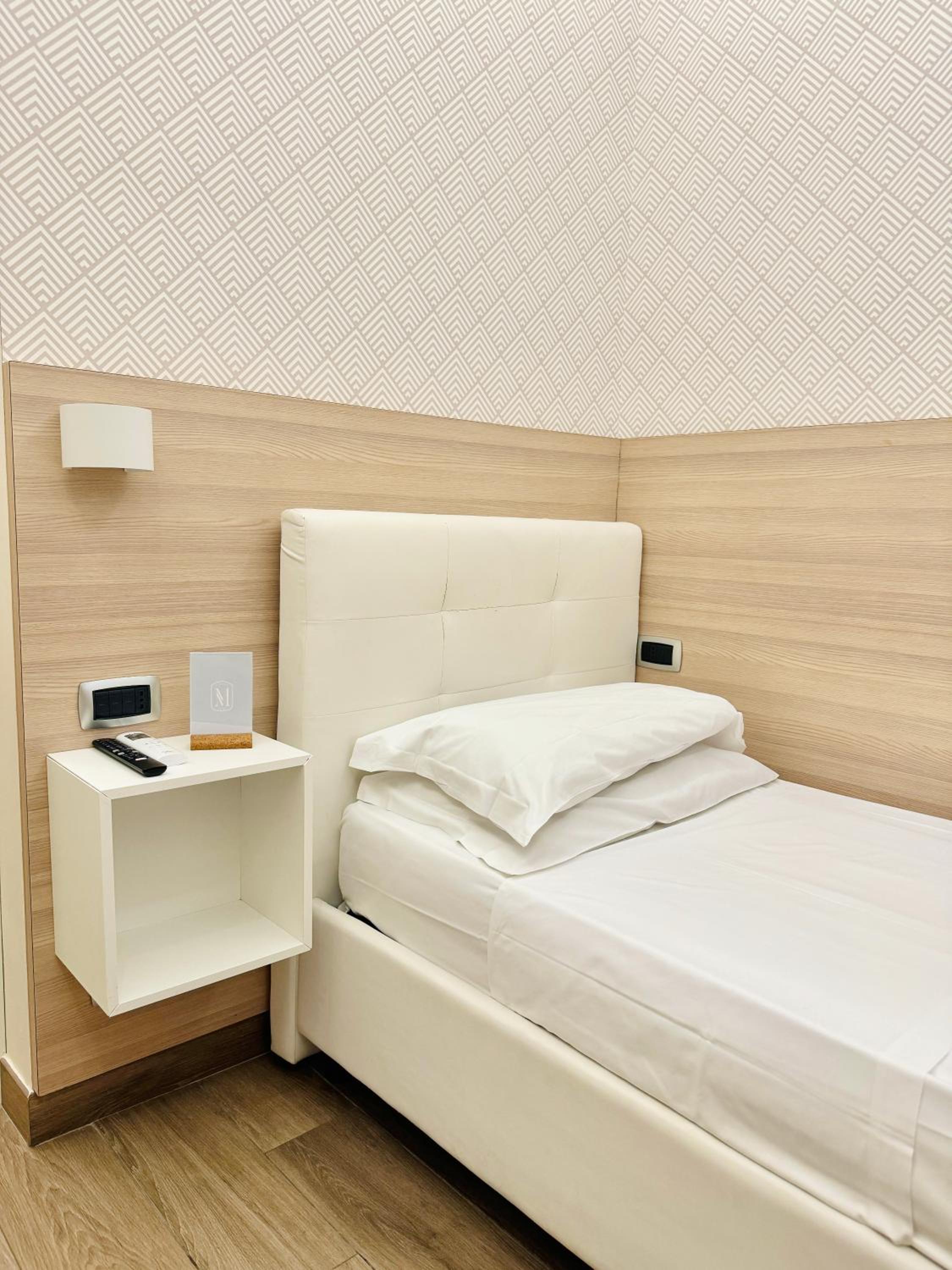 Single Room photo 1