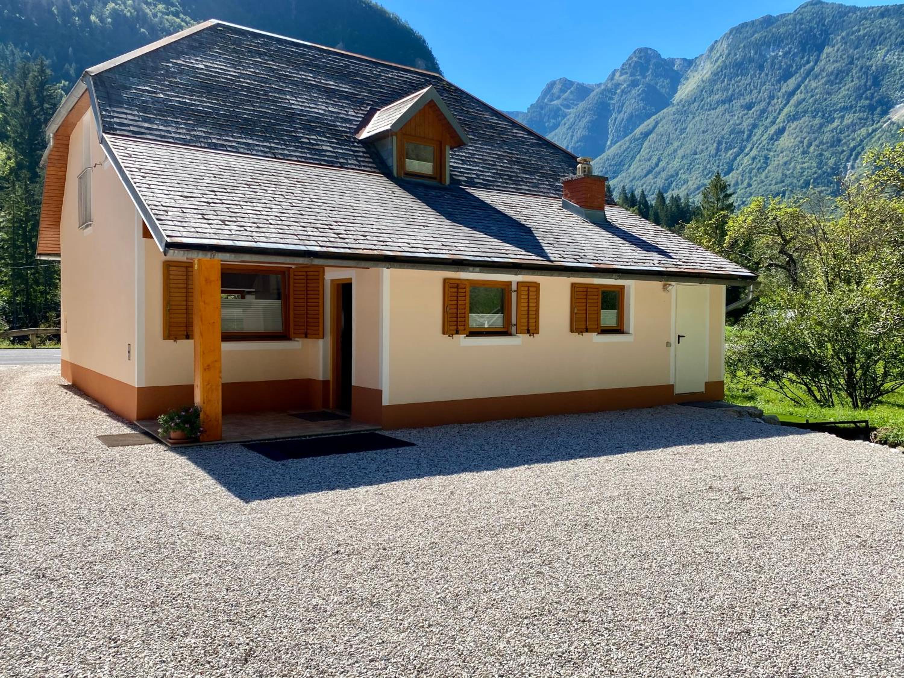 Four-Bedroom House photo 1
