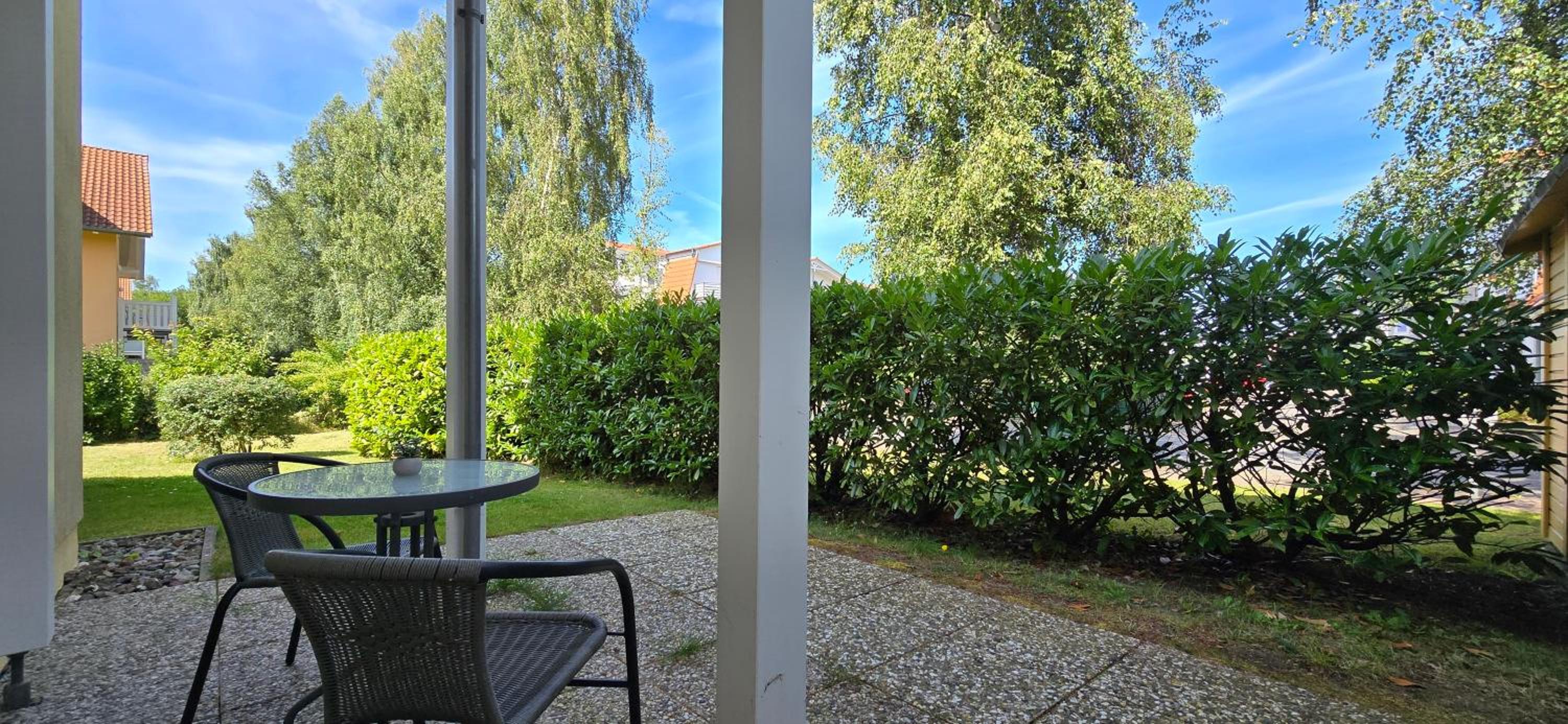 Apartment with Terrace photo 2