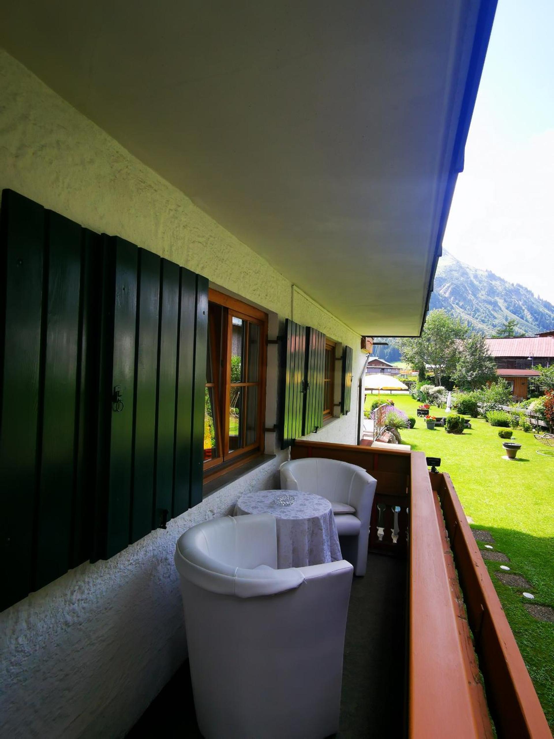 Double Room with Balcony photo 2