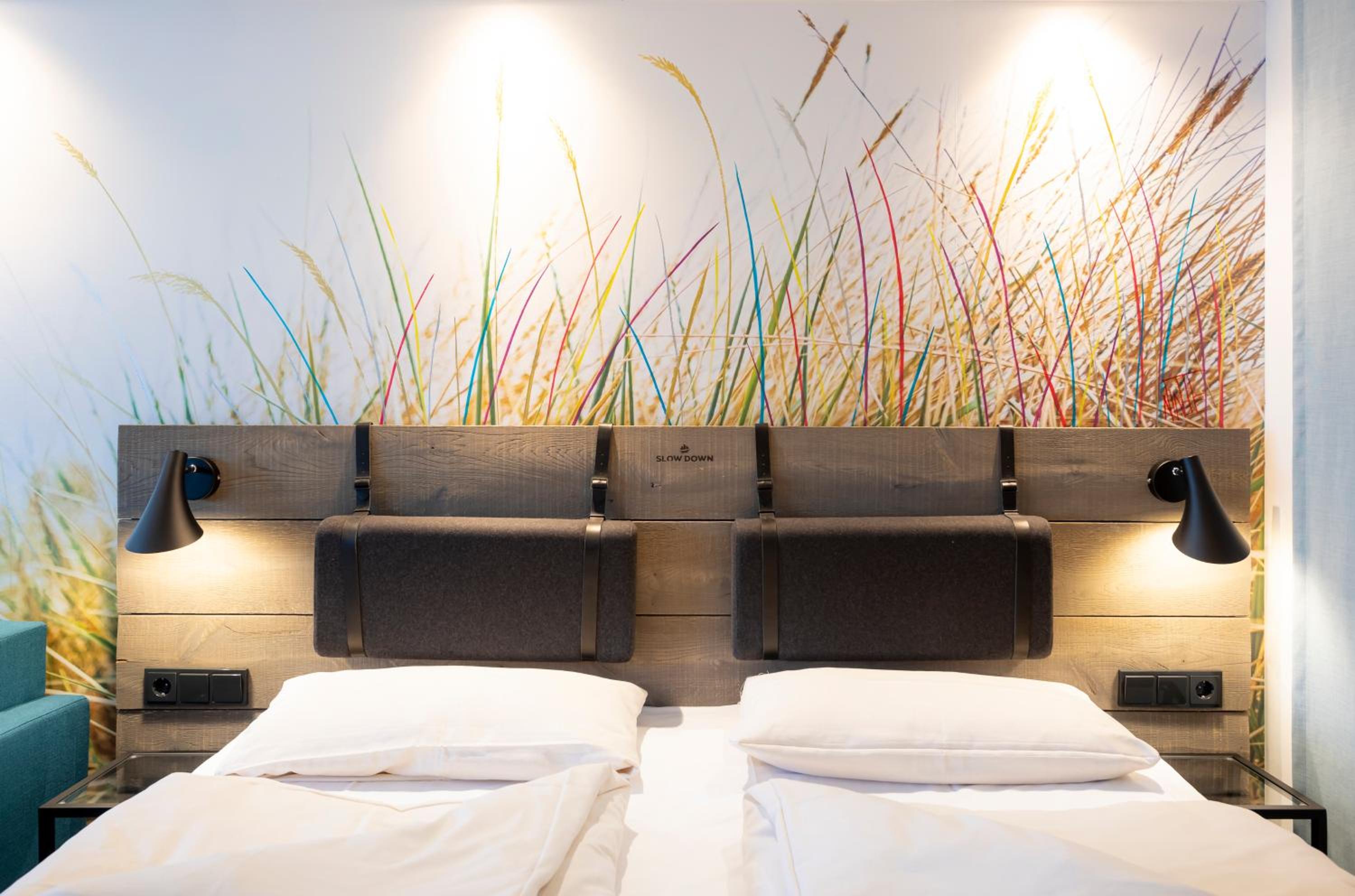 Deluxe Double Room with Balcony and Sea View photo 2