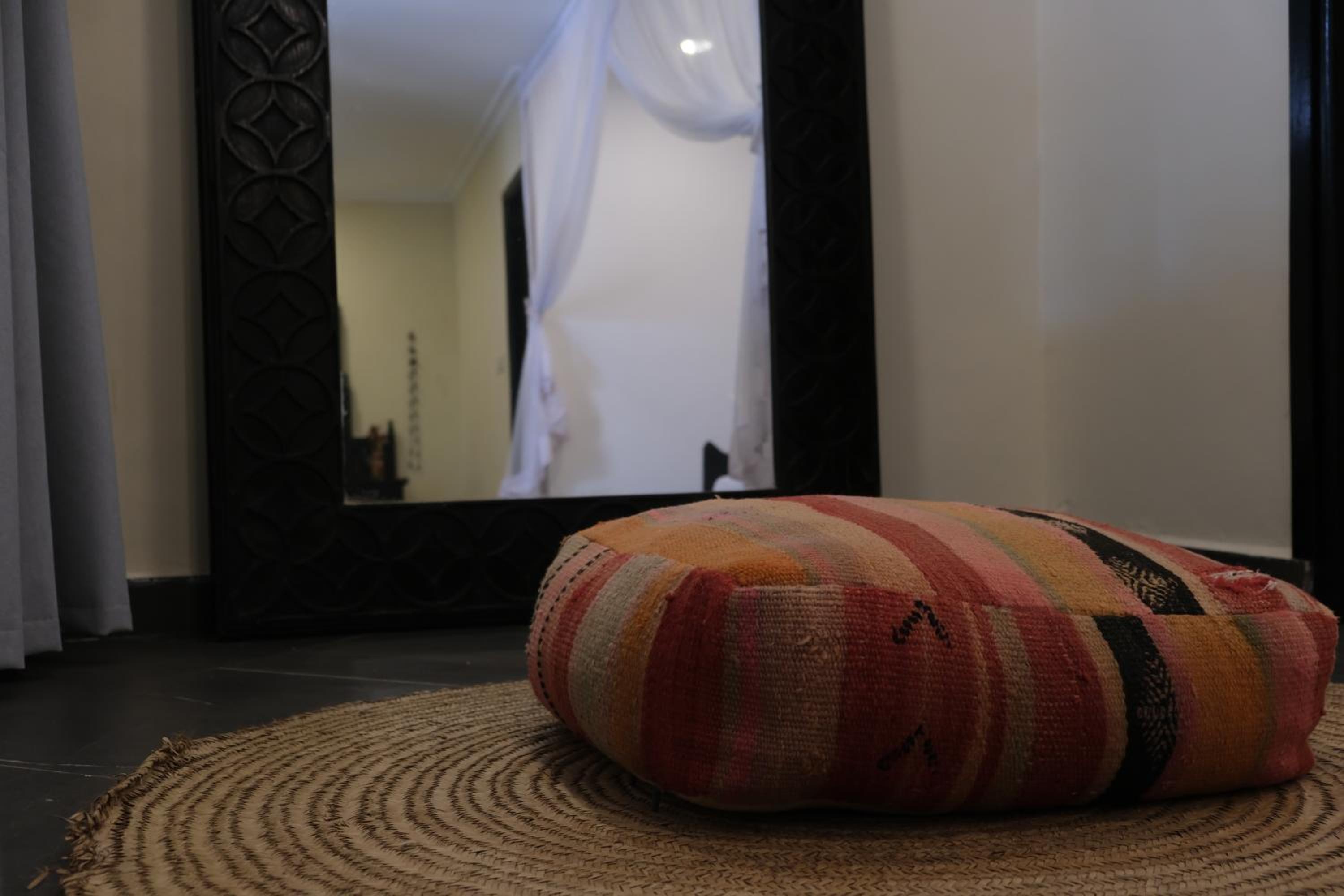 Junior Suite with Garden View - Photo 14