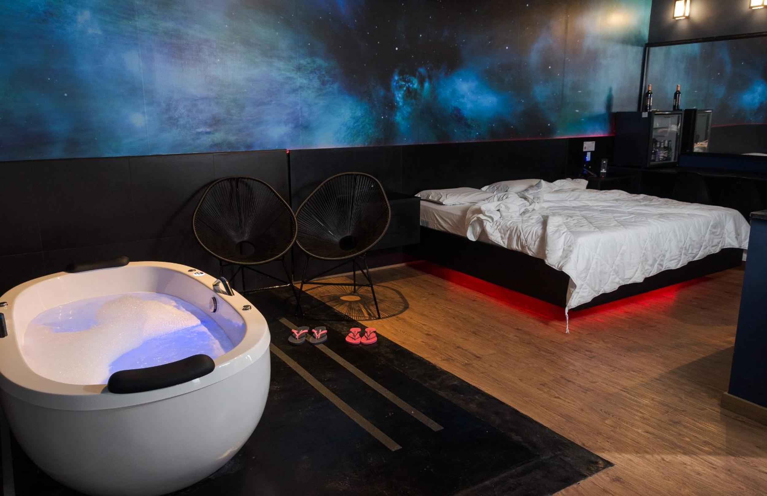 Suite photo 1