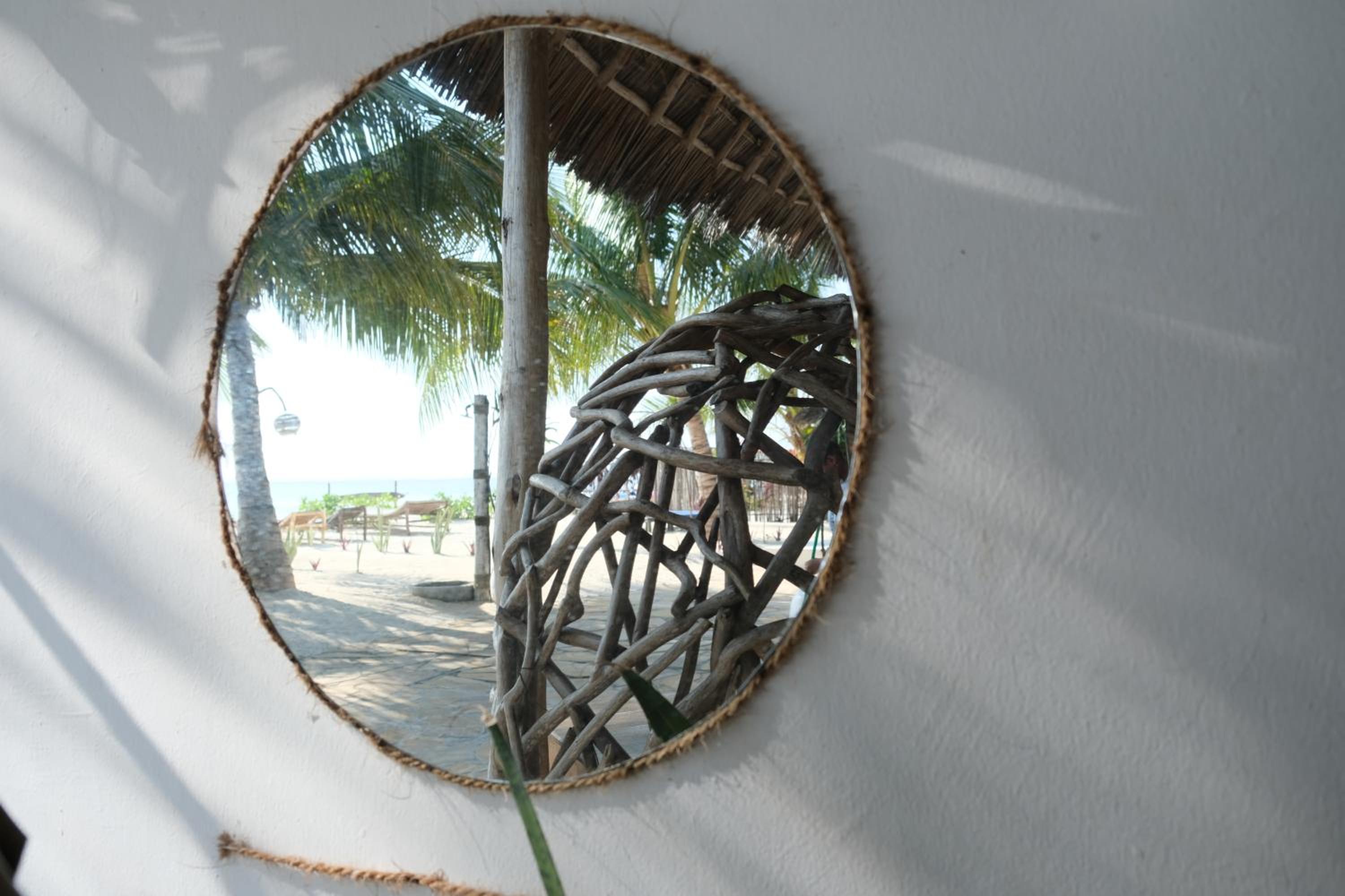 One-Bedroom Suite with Sea View - Photo 14