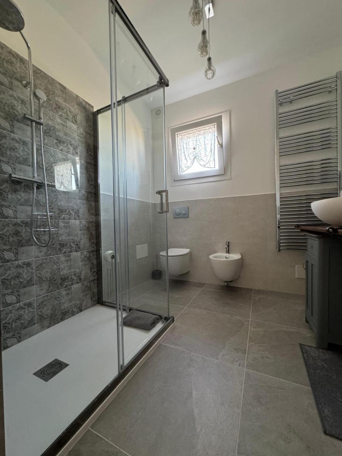 Double Room with Private External Bathroom photo 2