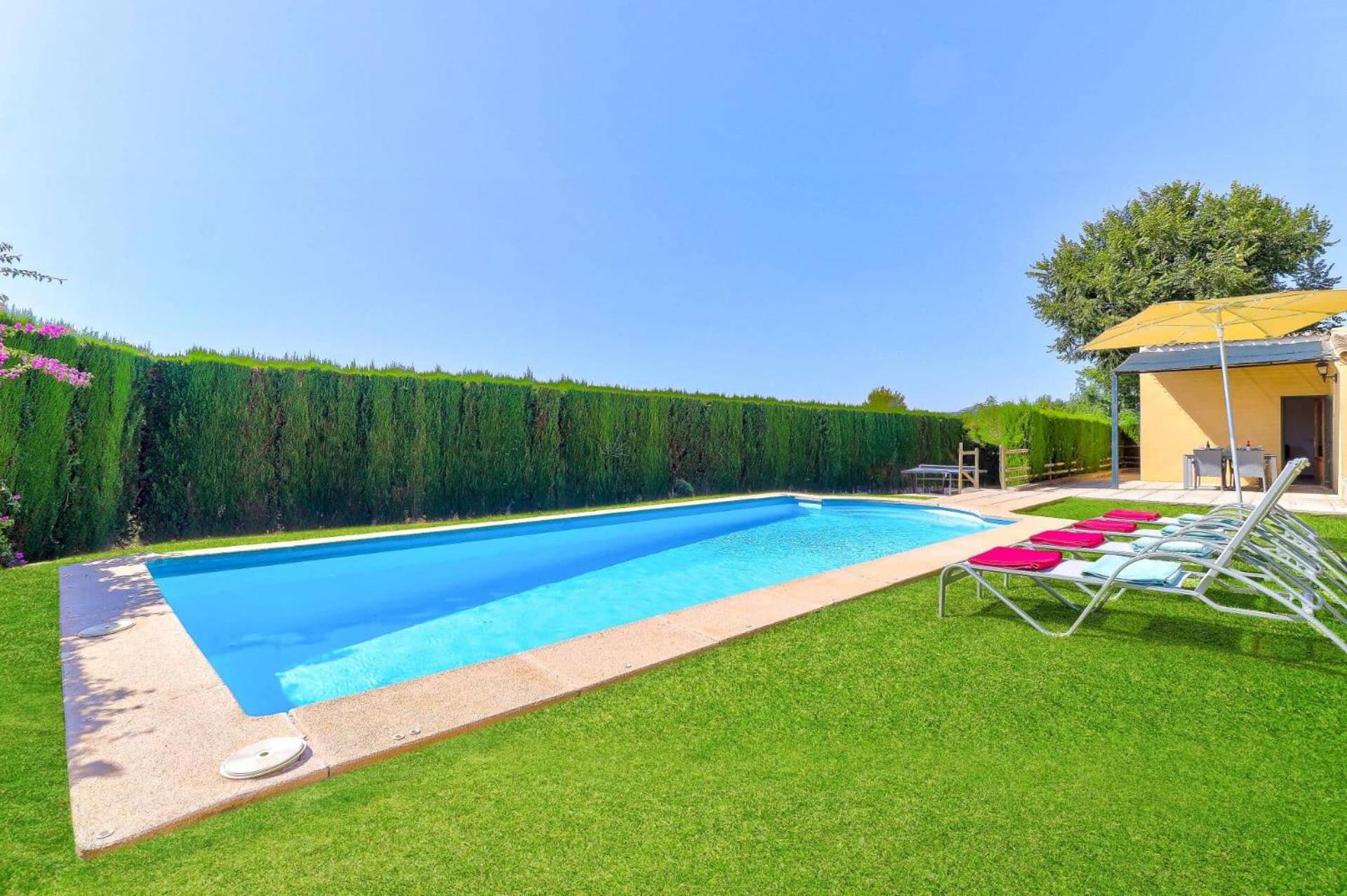 Villa photo 3