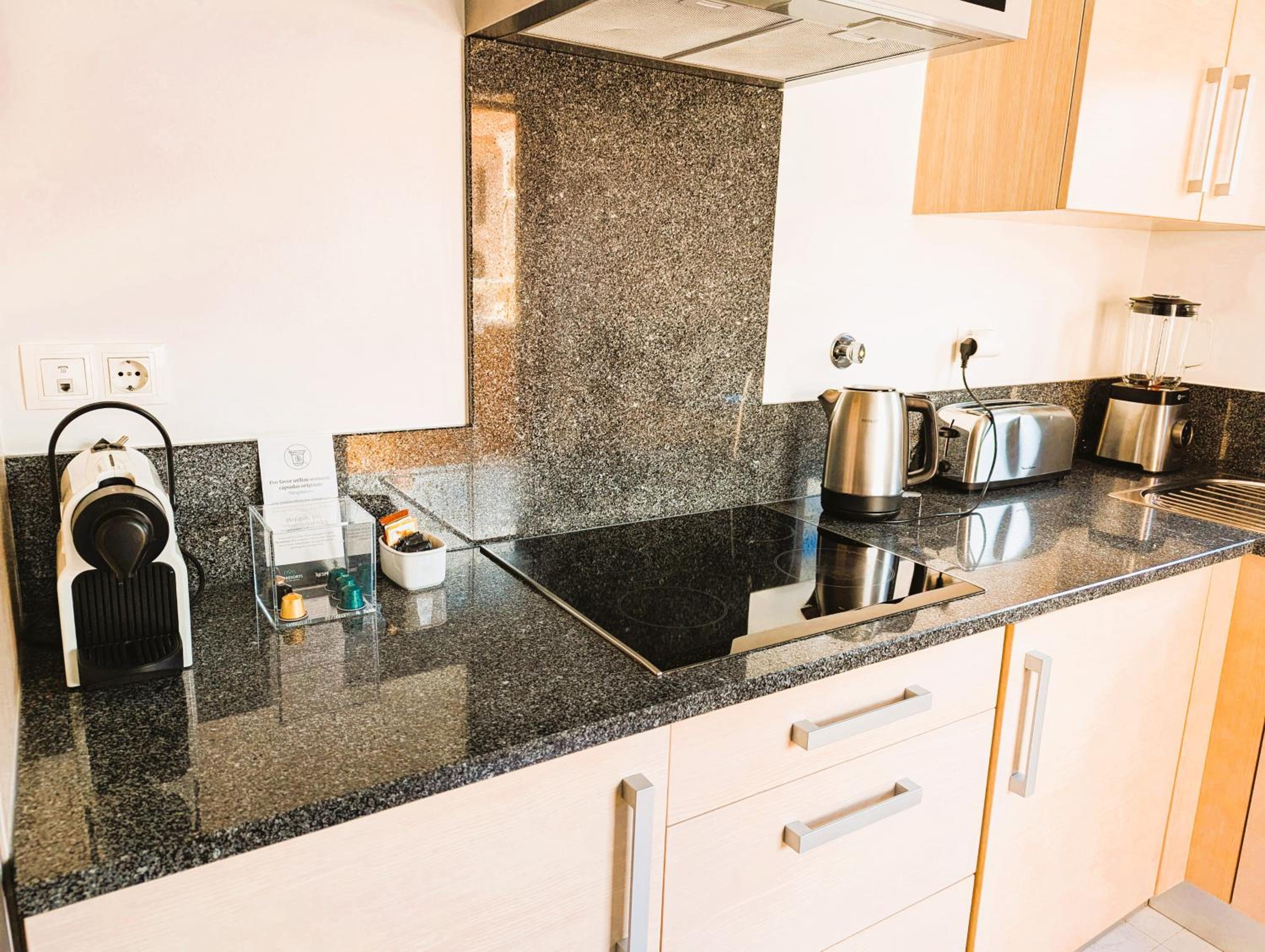 Apartment photo 3