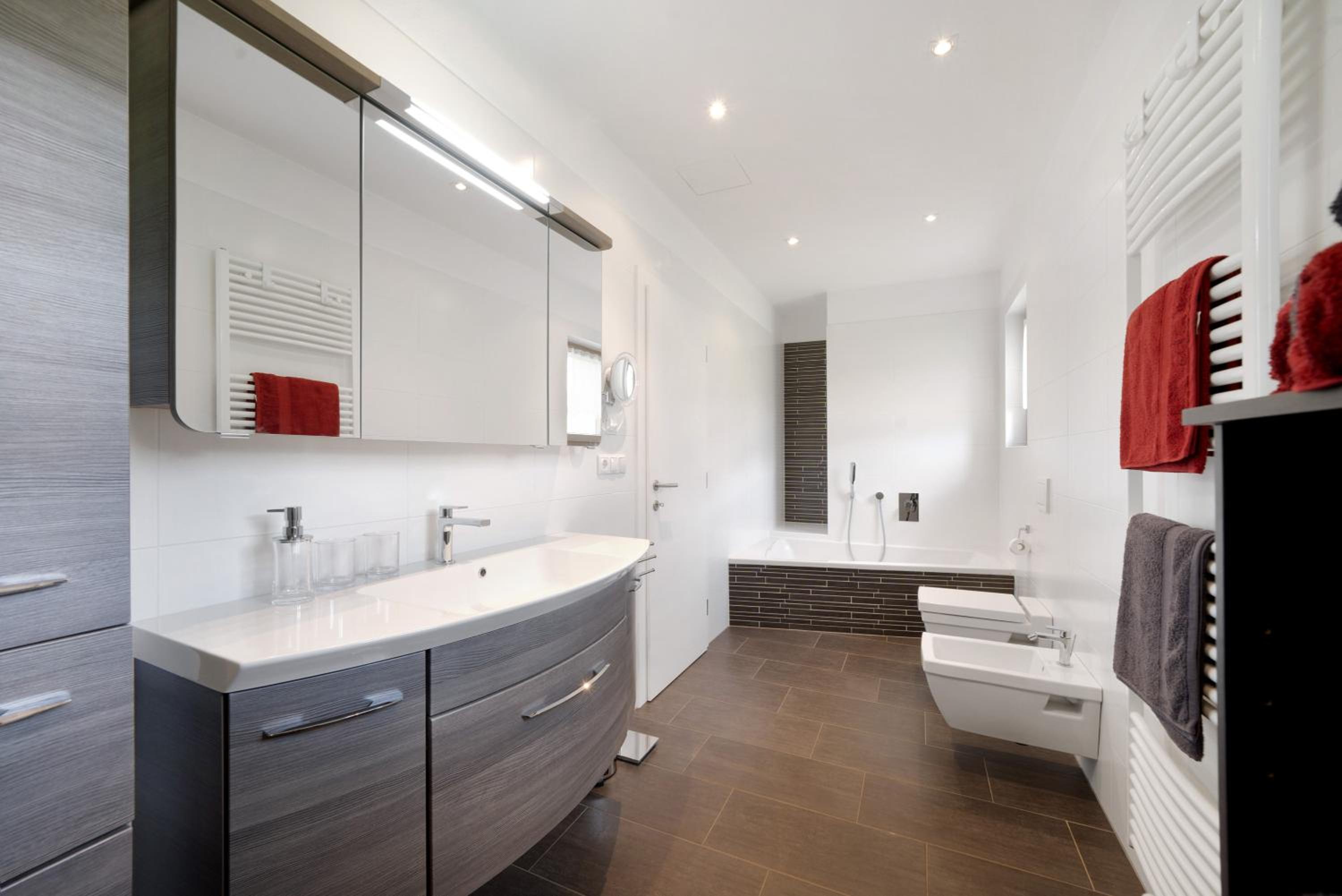Two-Bedroom House photo 2