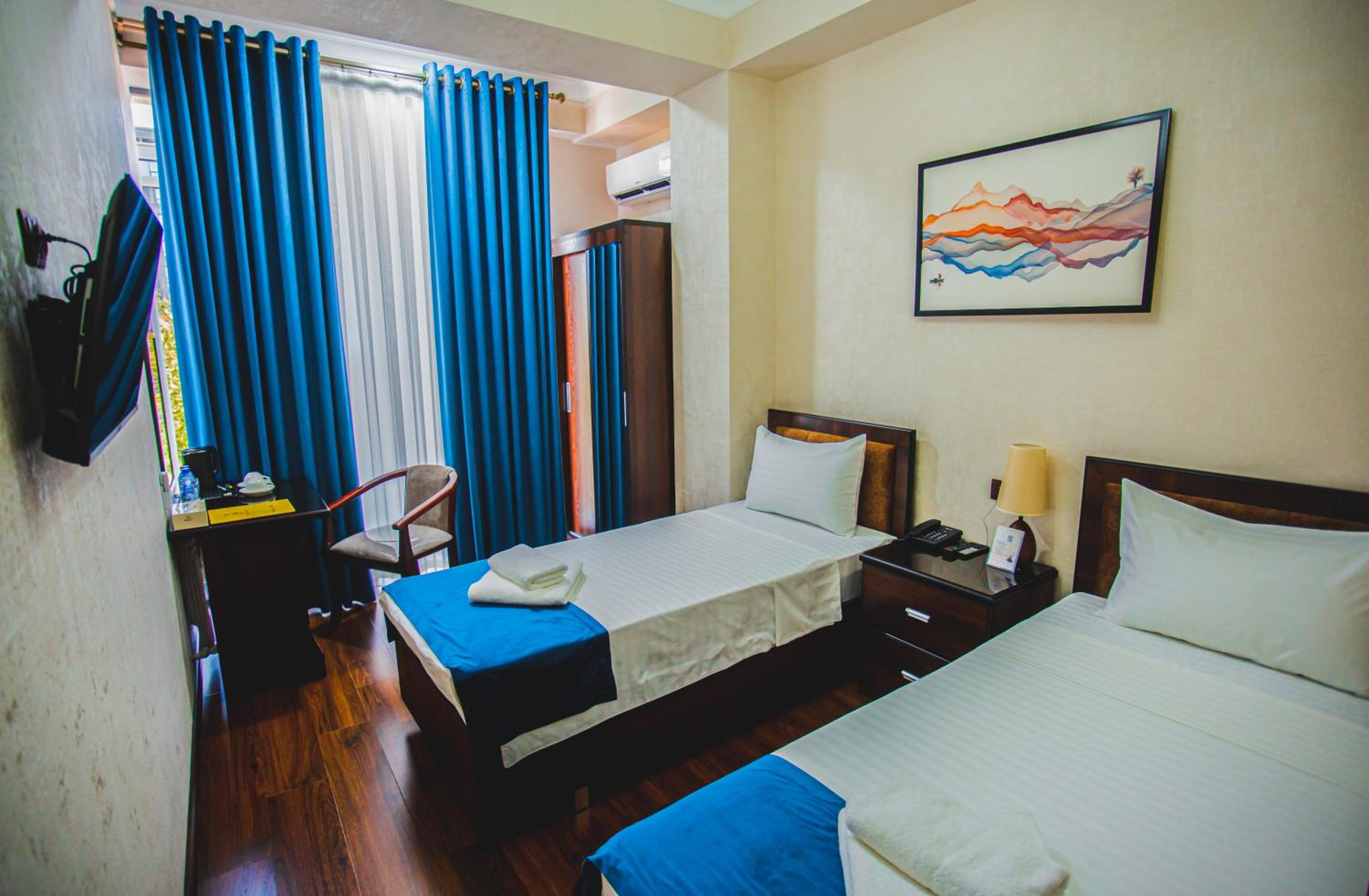 Twin Room with Private Bathroom