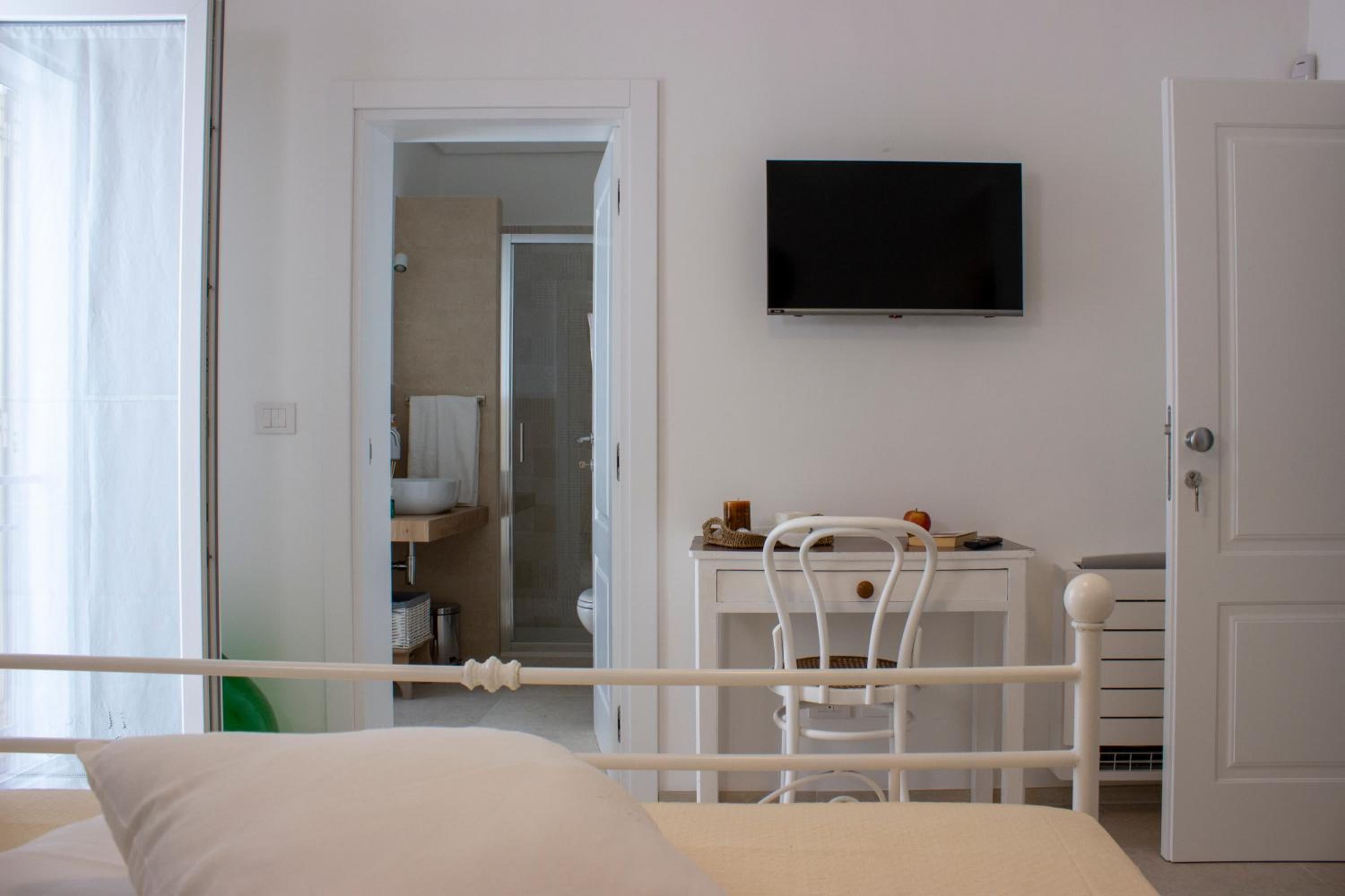 Double Room with Private Bathroom