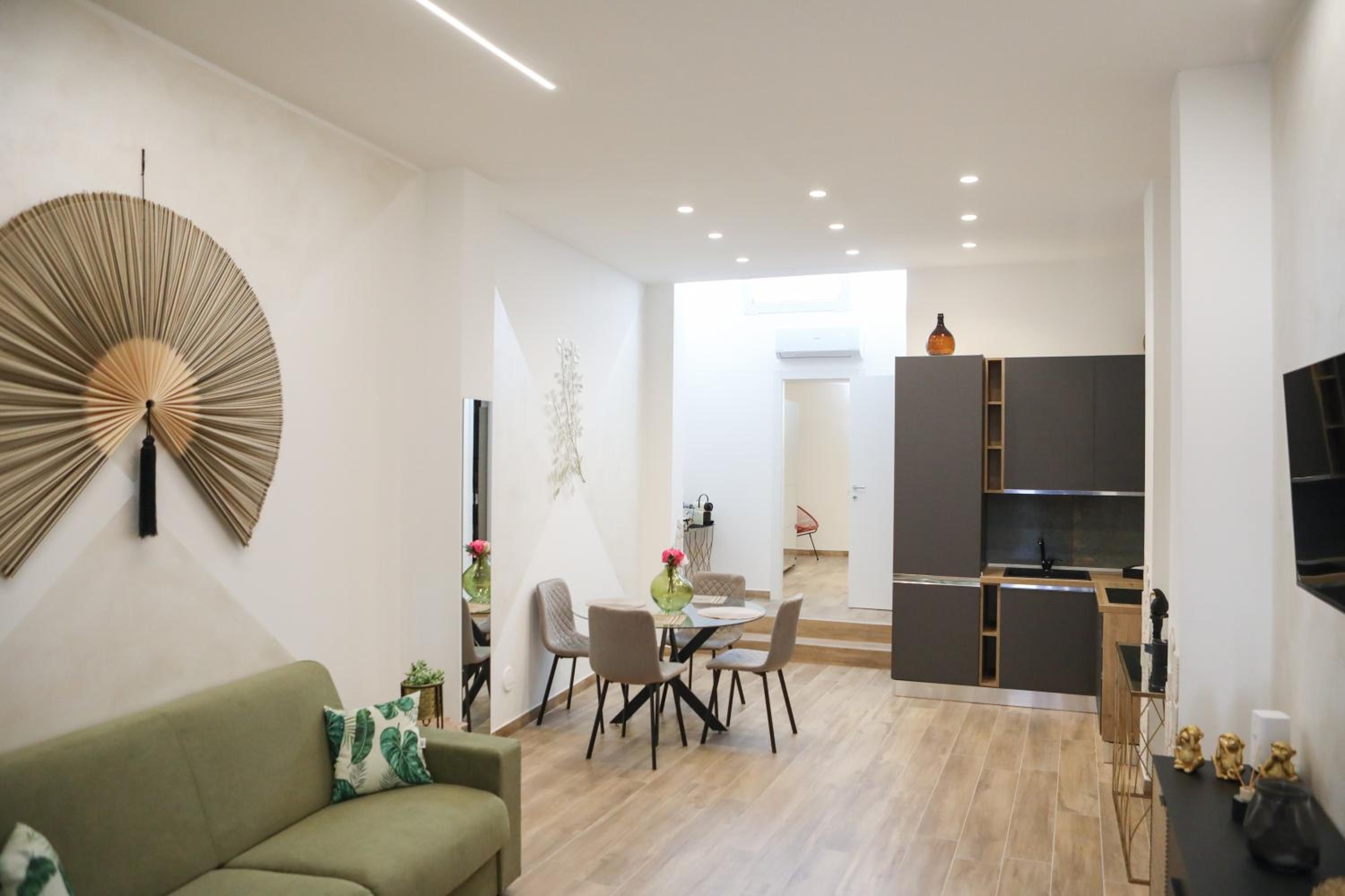 One-Bedroom Apartment