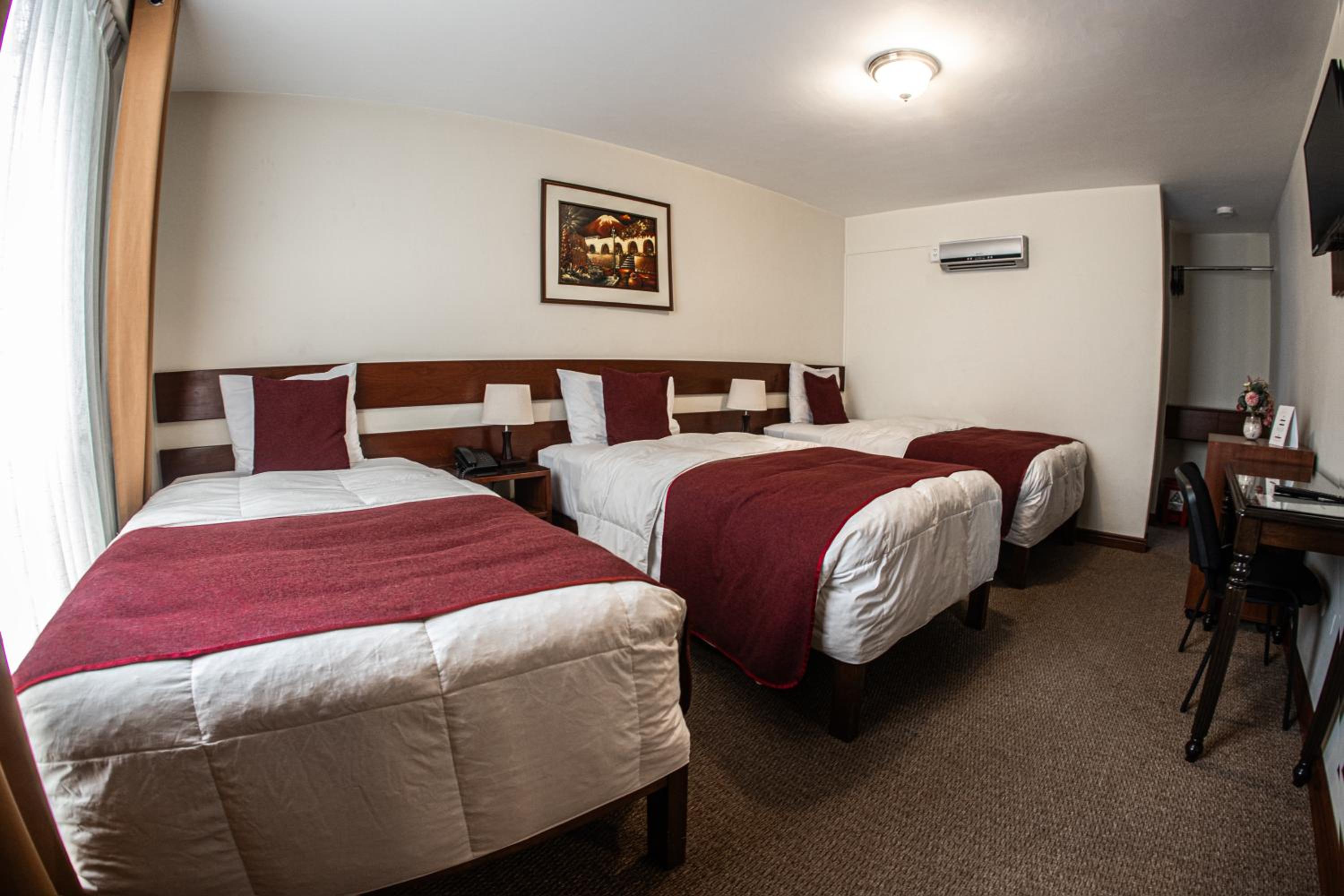 Triple Room photo 2