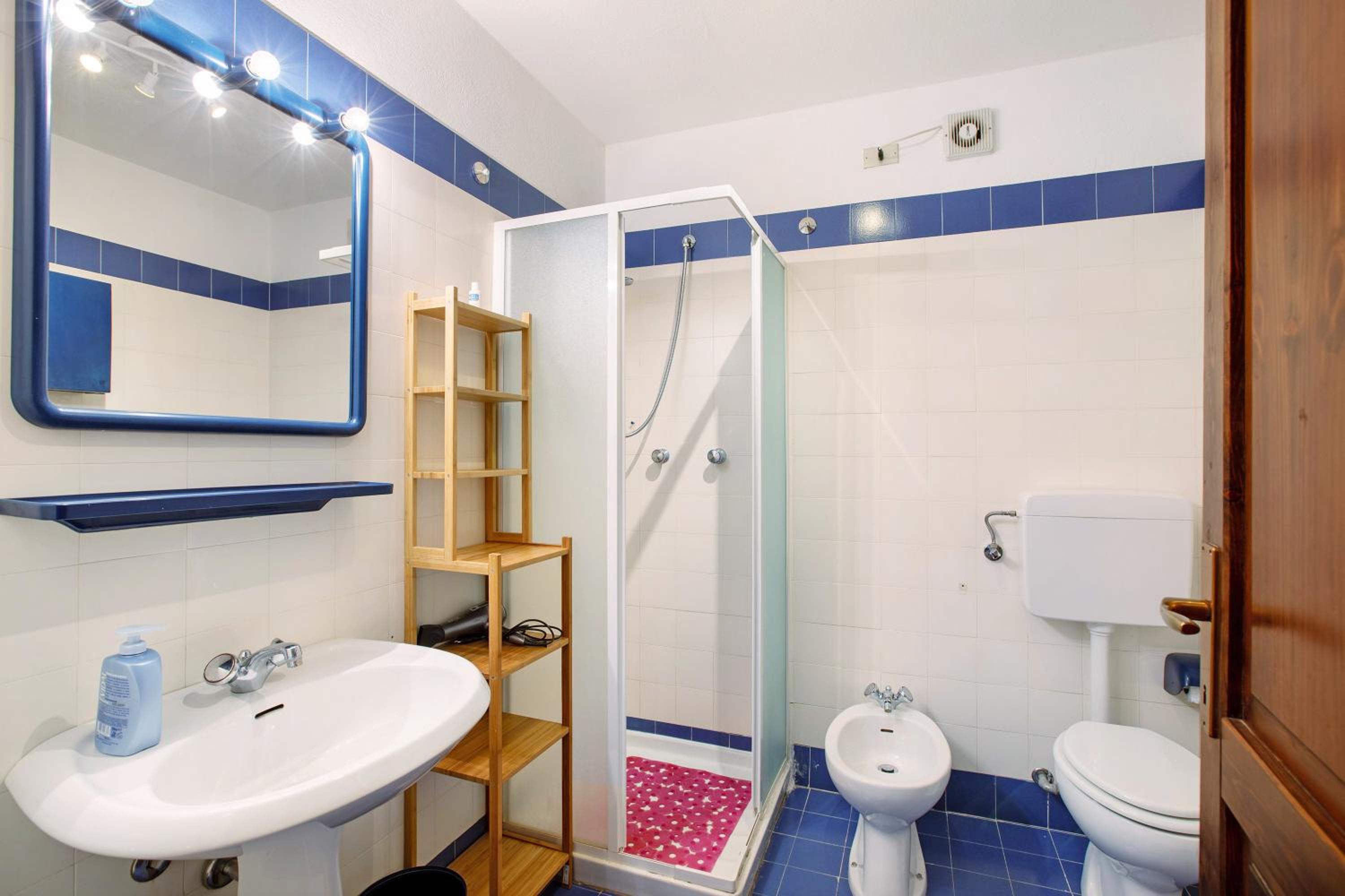Apartment with Terrace photo 3