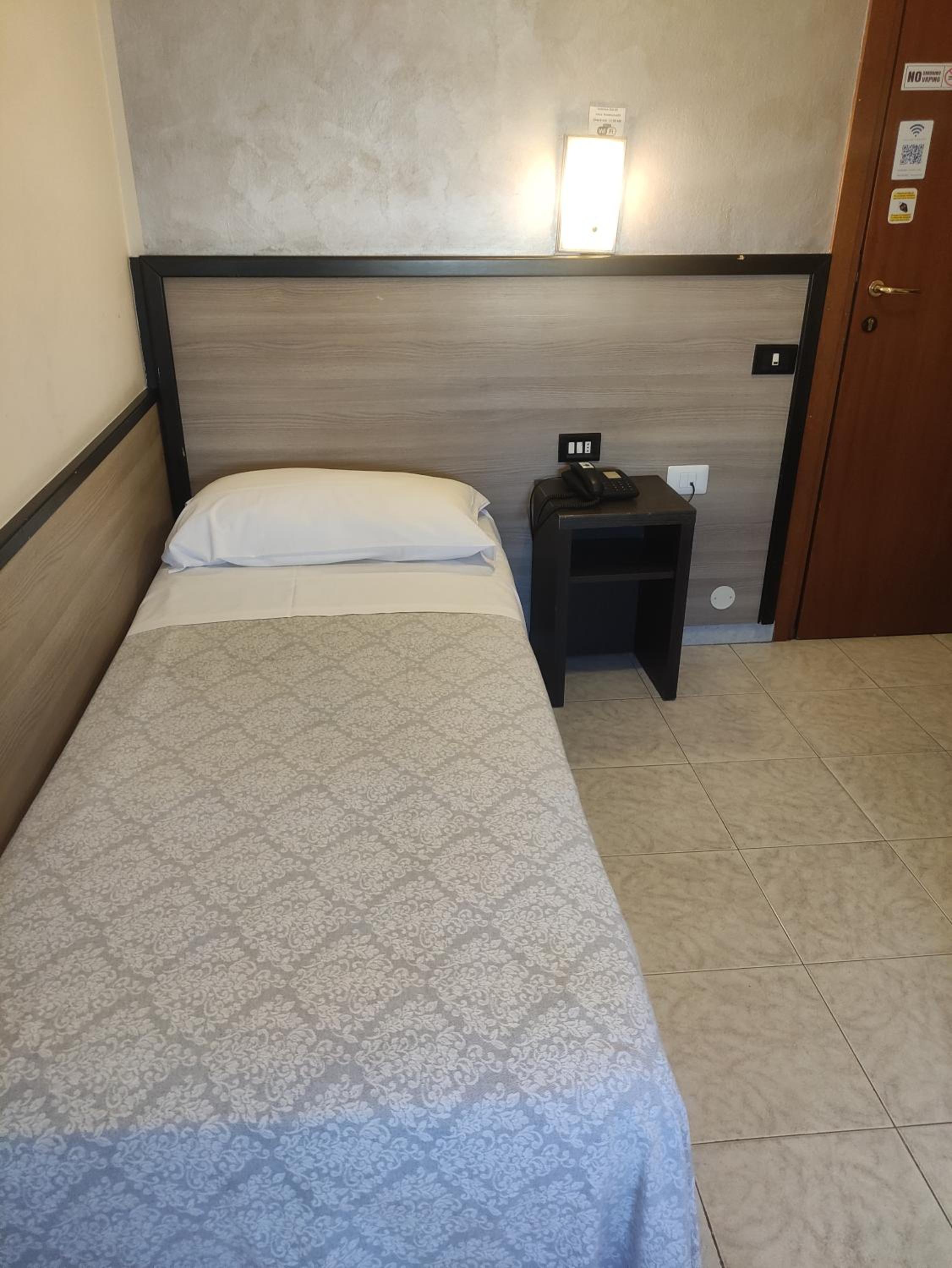 Single Room with Private Bathroom