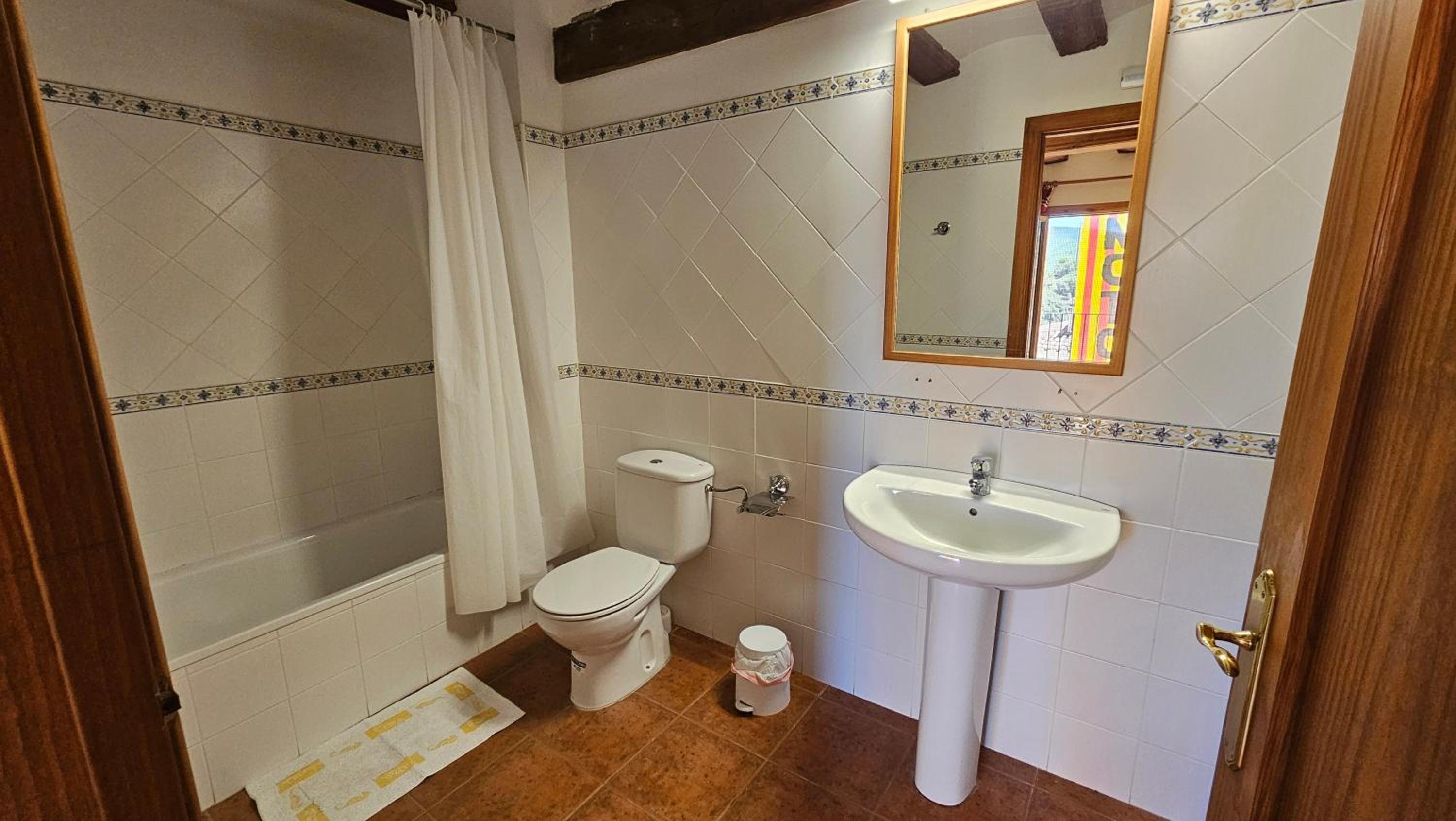Double Room With Balcony photo 2