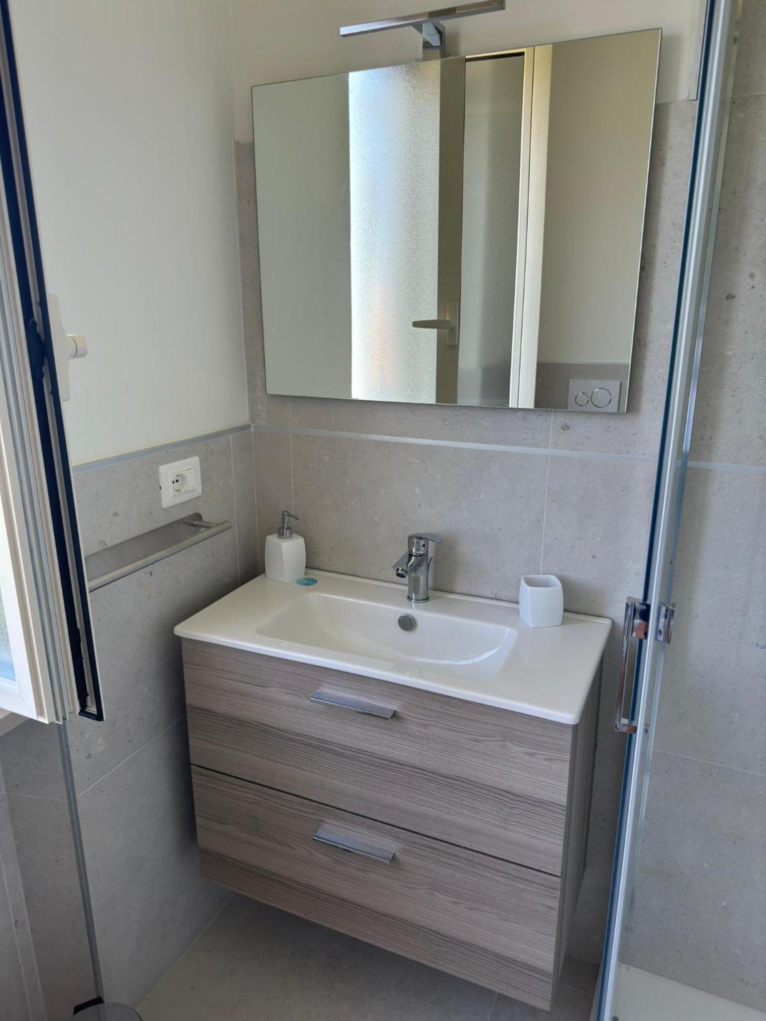 Two-Bedroom House photo 2