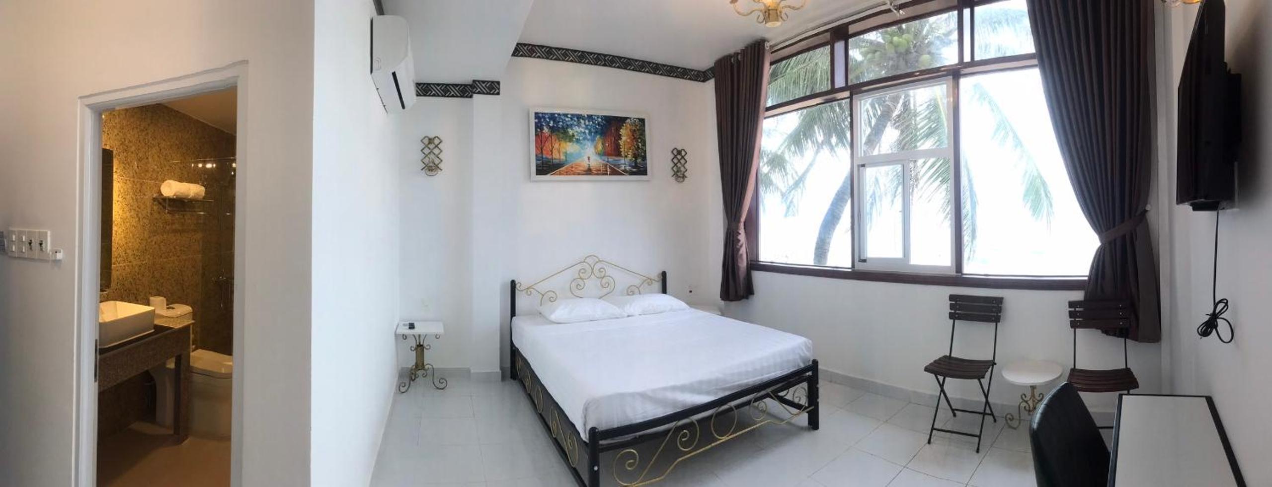 Deluxe Queen Room photo 1