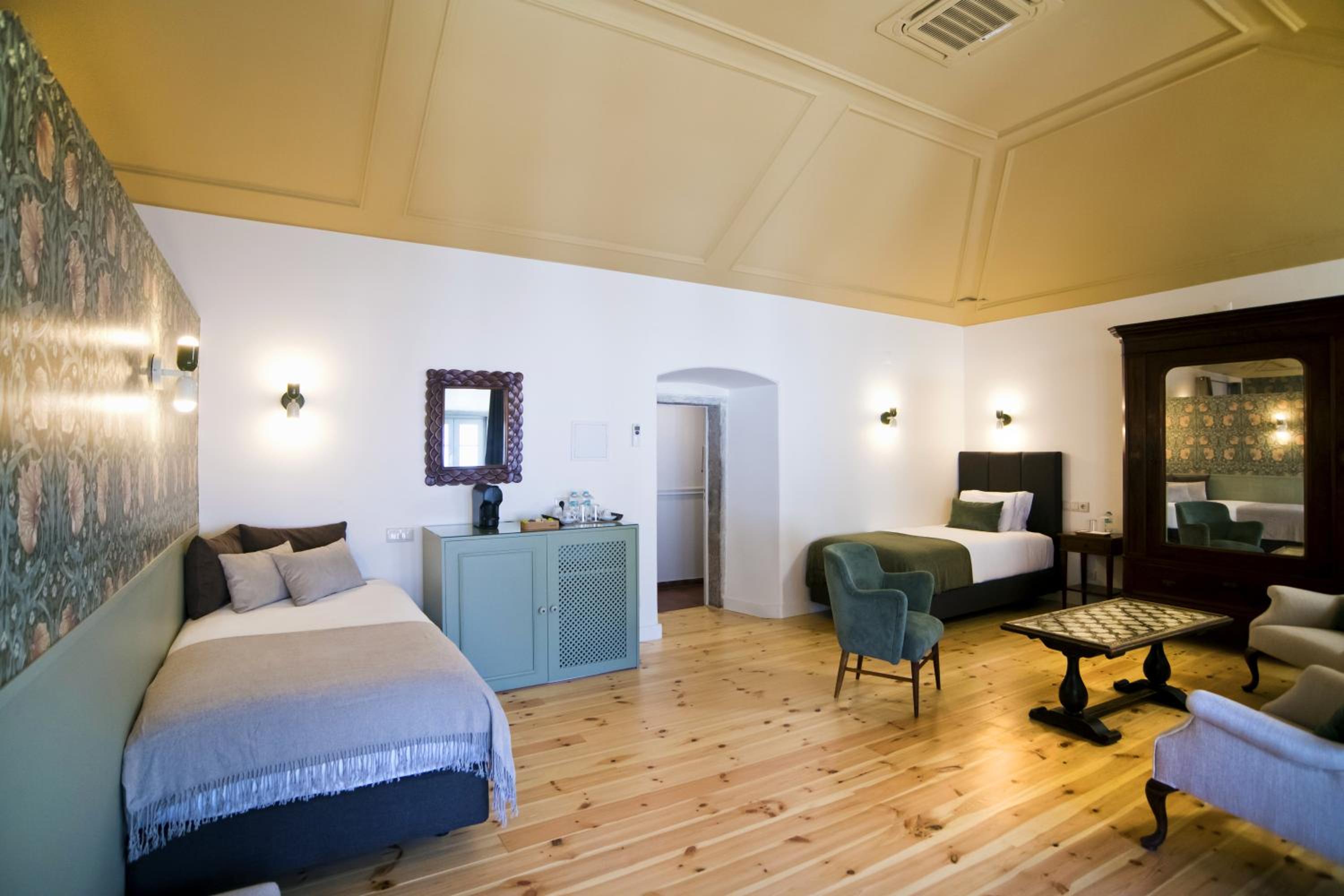Junior Suite - Photo 12