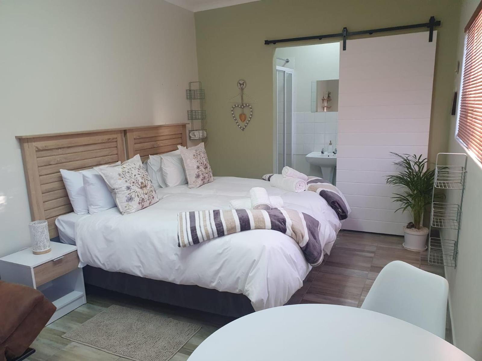 Family Room with Garden View photo 1